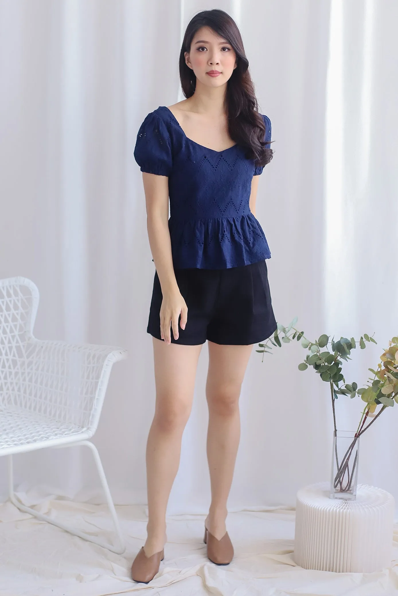 Amie Eyelet Pelum Top In Navy Blue