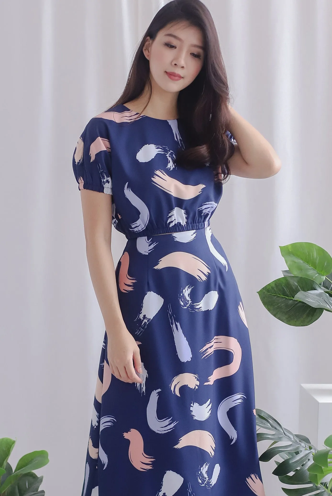 Aris Abstract Top In Navy Blue