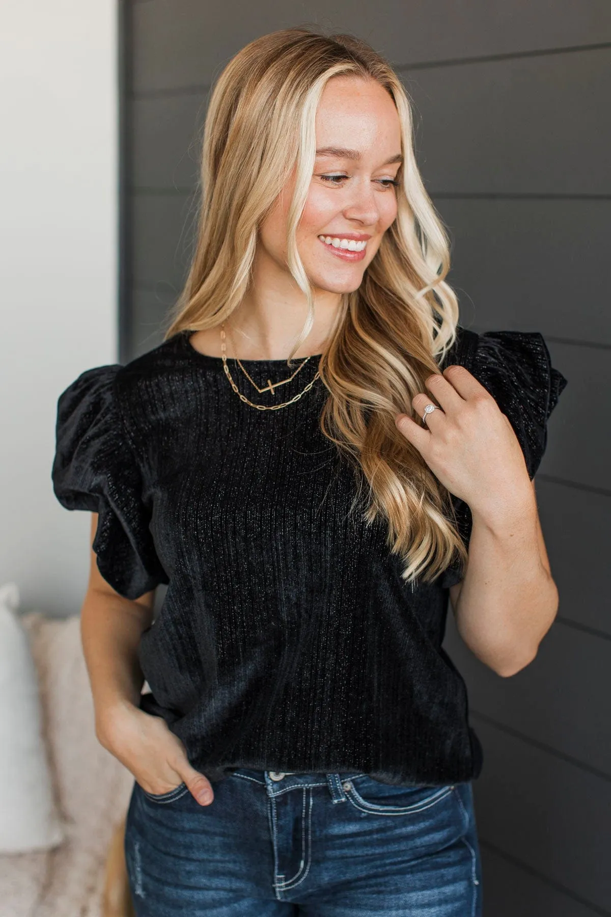 Beautiful Feelings Velvet Top- Black