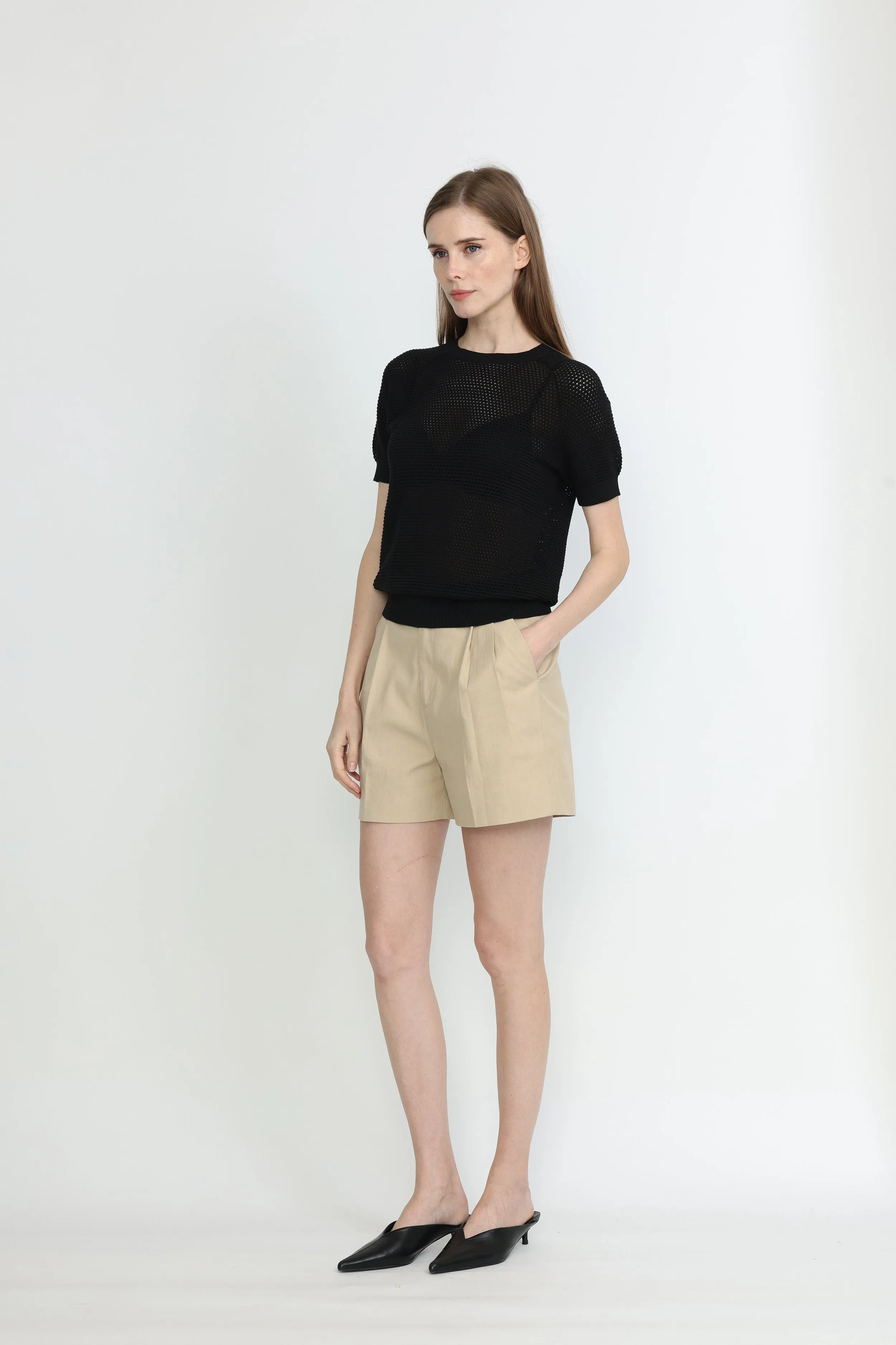 Biel Tailored Shorts in Khaki Beige