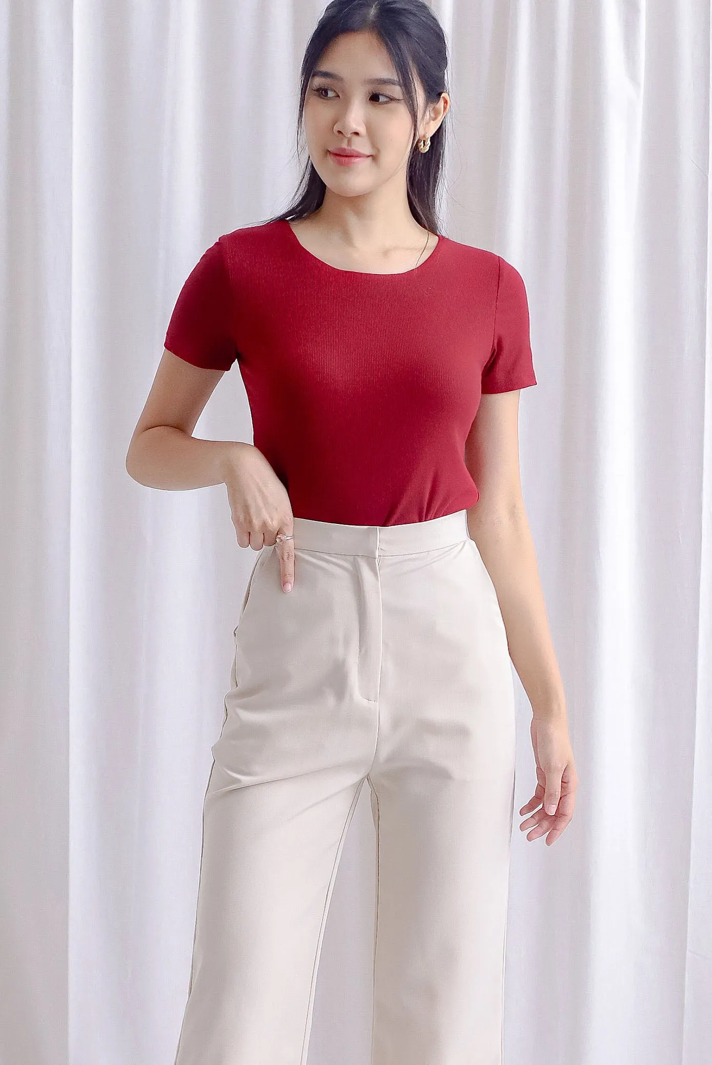 Branca Sleeved Ribbed Top In Wine Red