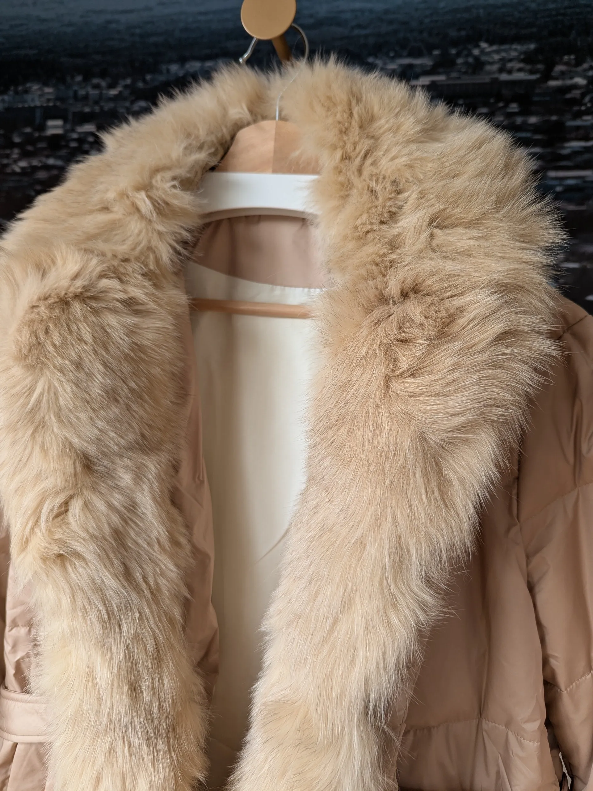 Brand New Goose Down Jacket Size 8-12 FREE SHIPPING 129