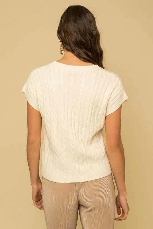 Cable Knit Sleeveless Sweater (Various Colors), Gilli