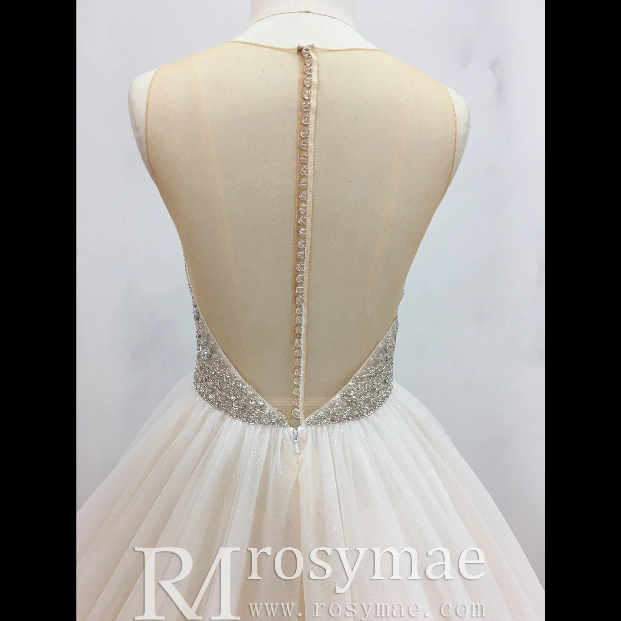 Classic Tulle Ball Gown Wedding Dress with Detachable Cape