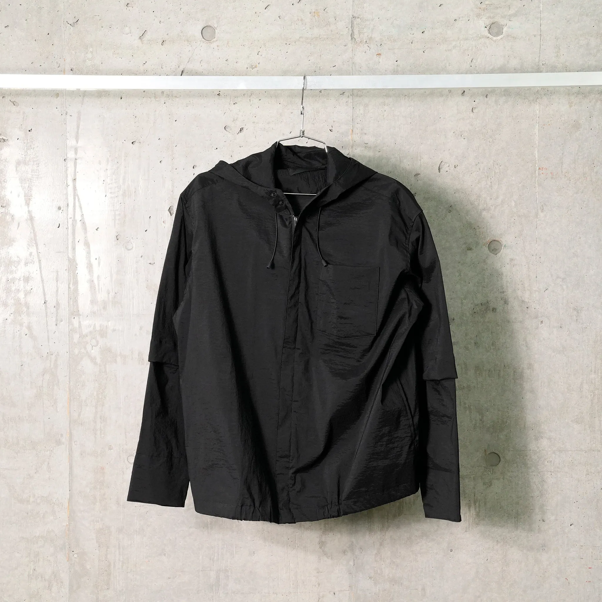 DETACHABLE BLOUSON / BLACK