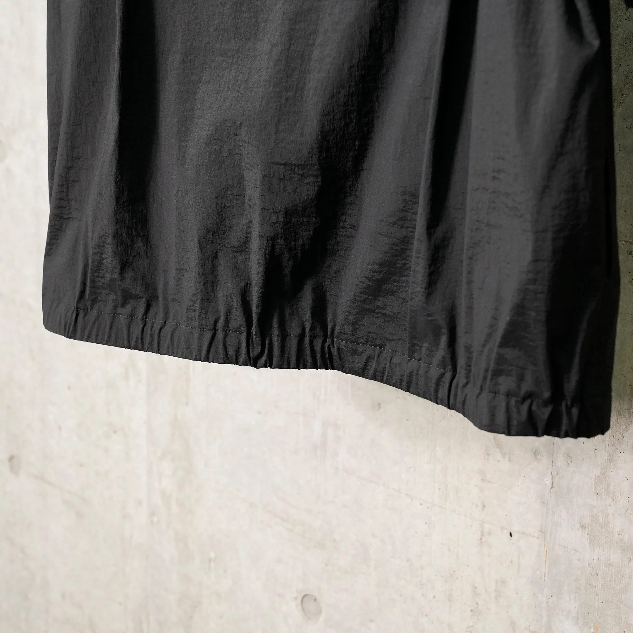 DETACHABLE BLOUSON / BLACK
