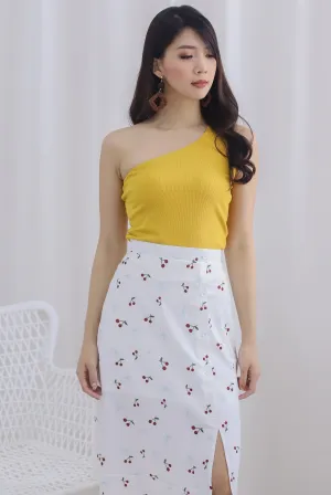 Eathelyn Ribbed Toga Top In Mustard