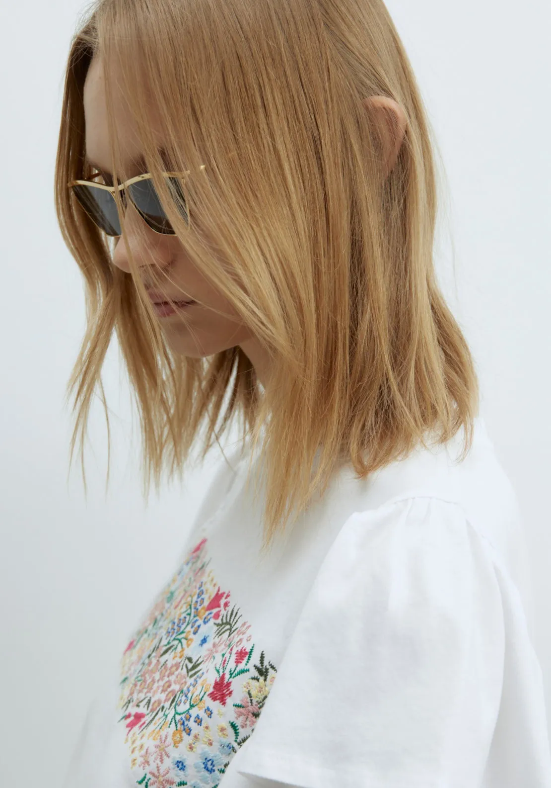 Embroidered T-Shirt - White