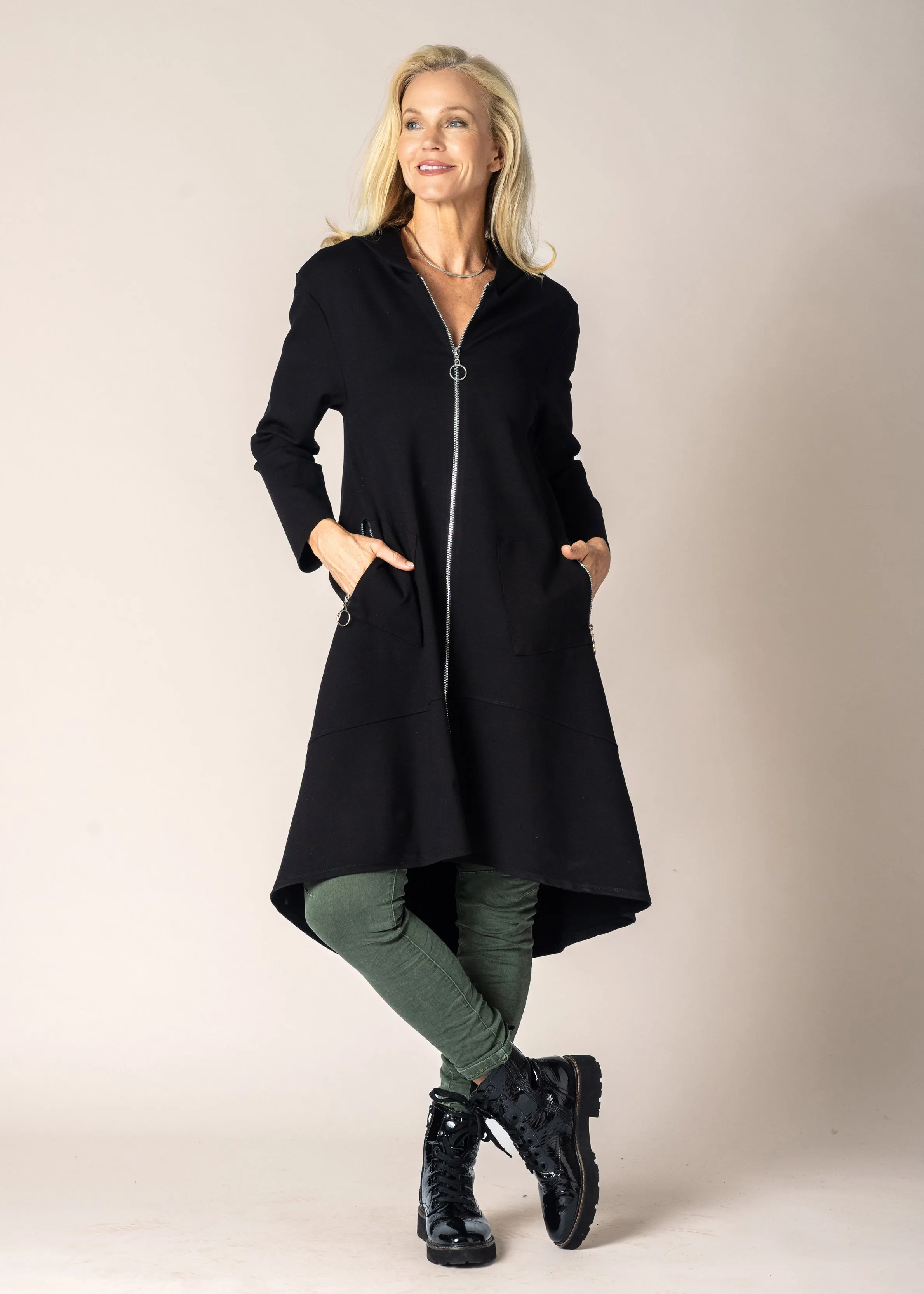 Emmsa Jacket in Onyx