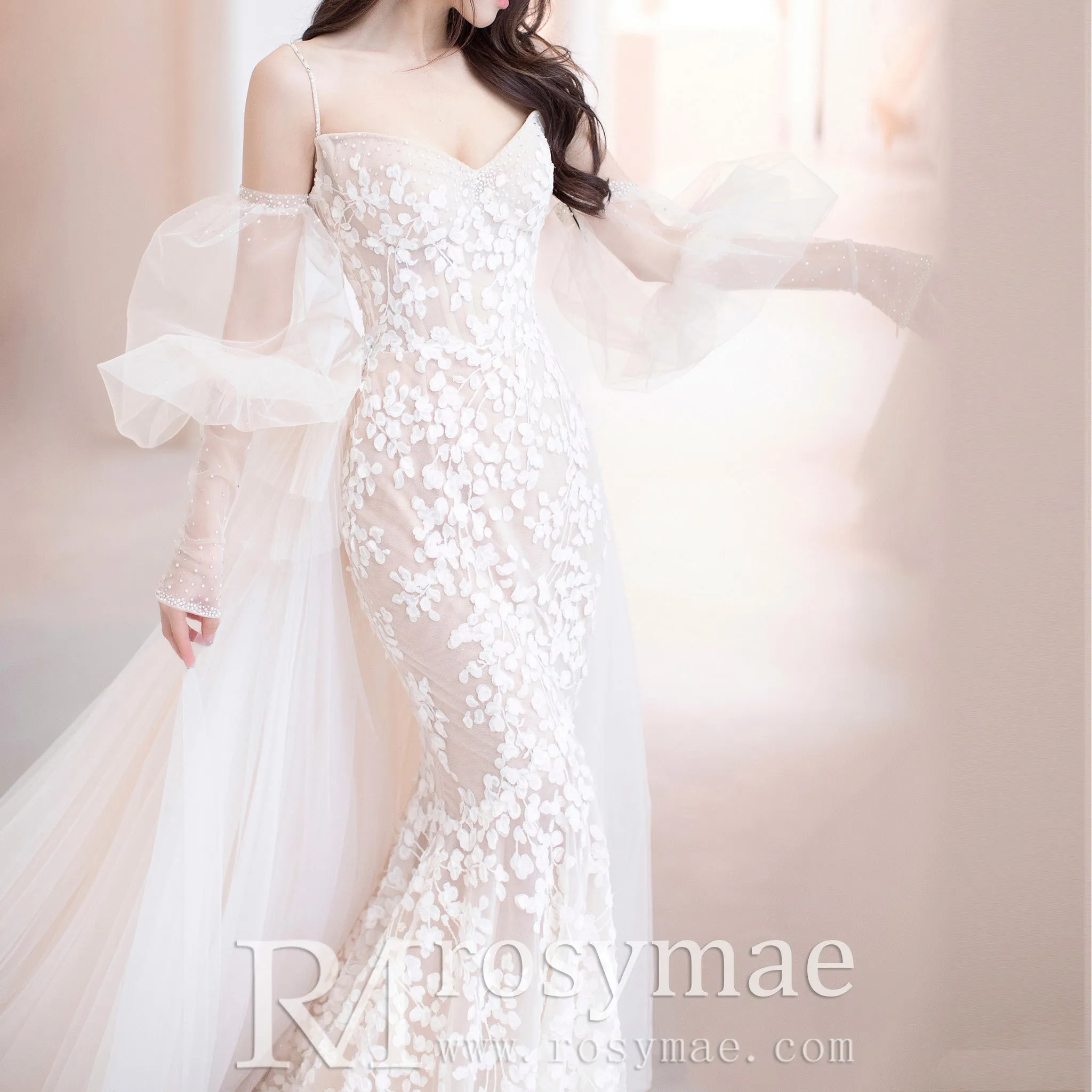 Gorgeous Spaghetti Strap Mermaid Wedding Dress with Detachable Train
