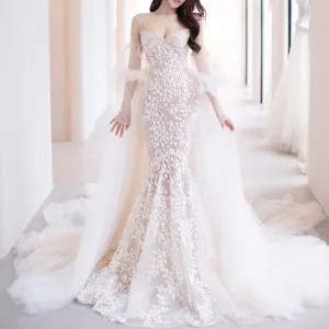 Gorgeous Spaghetti Strap Mermaid Wedding Dress with Detachable Train