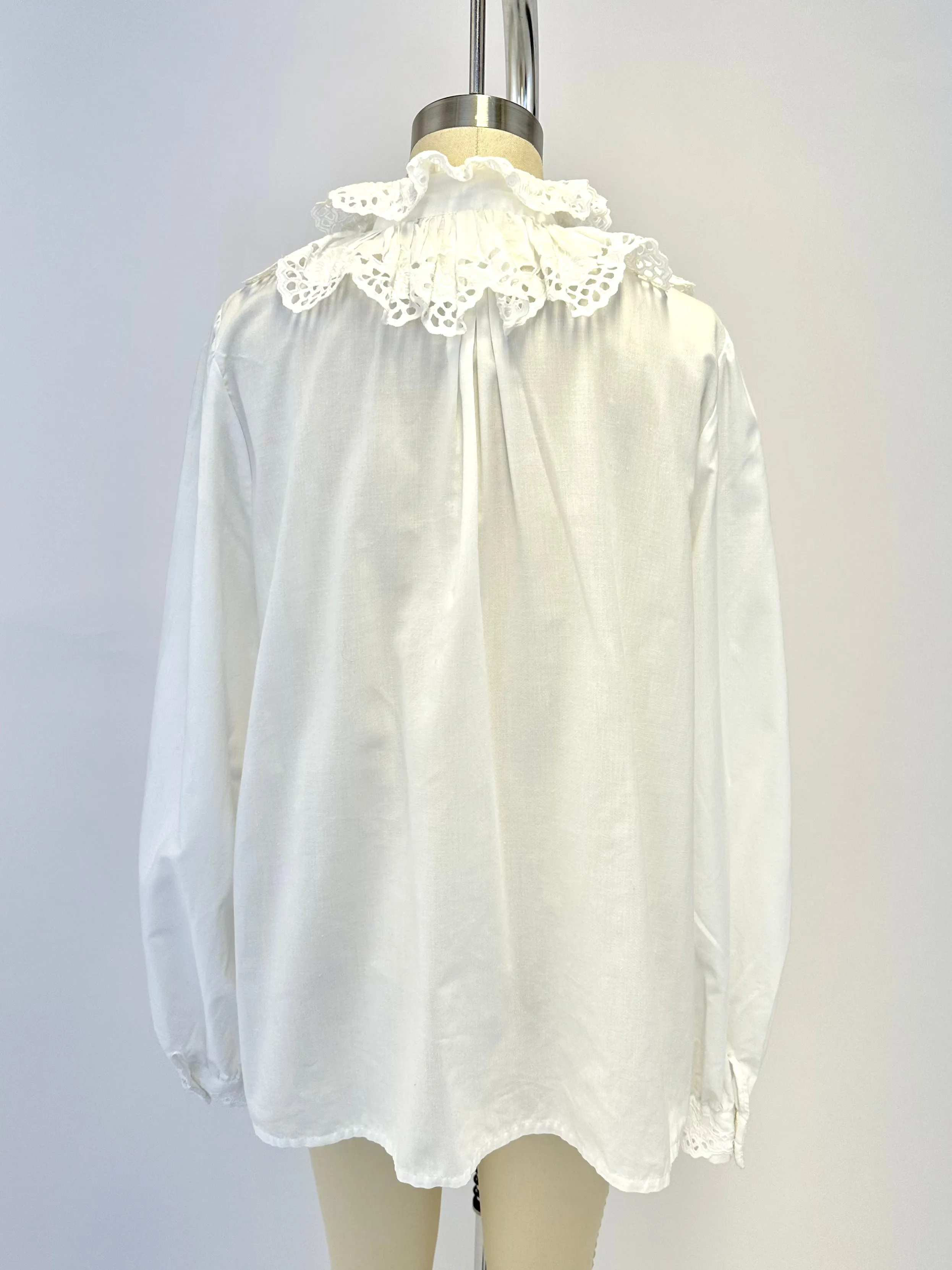 Guipure Lace Ruffle Top