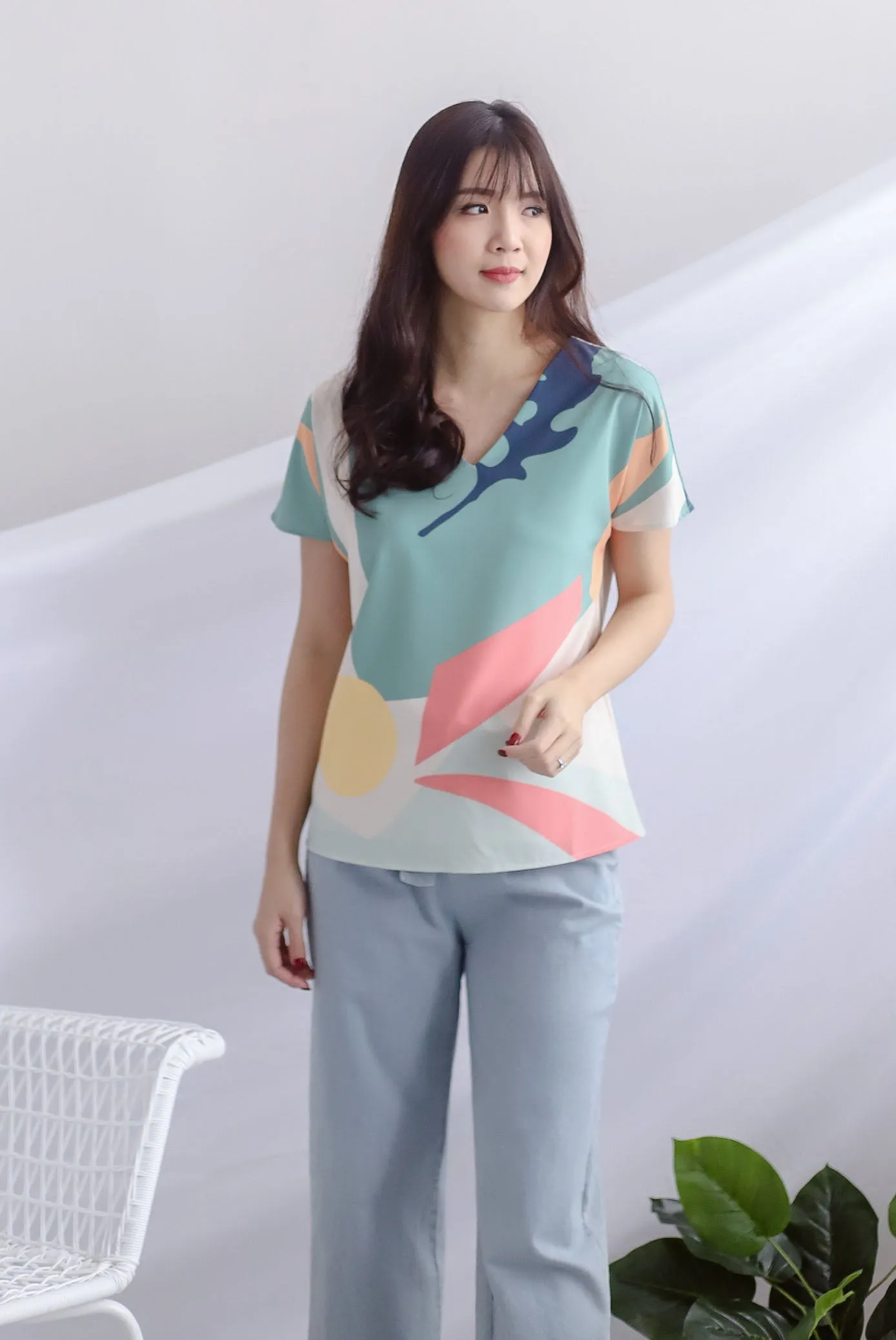 Karla Abstract Sleeved Top In Green