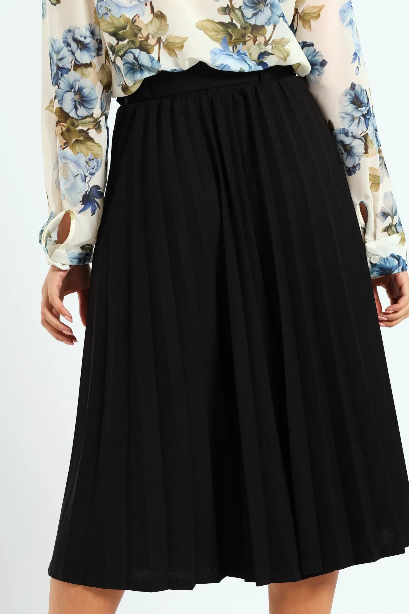 Ladies Covered Belt Pleated Midi Skirt - Black