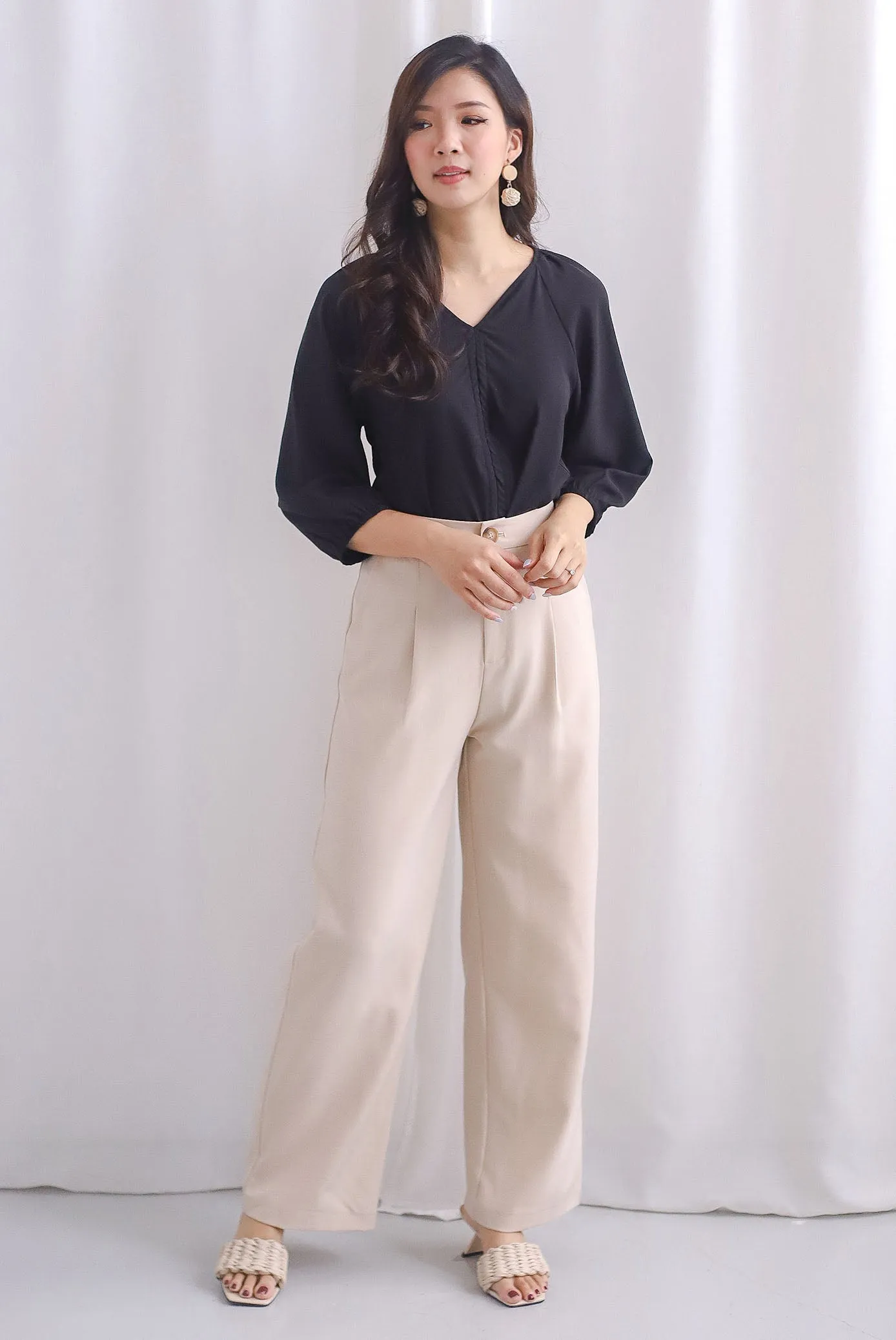 Langford Drawstring Sleeve Top In Black