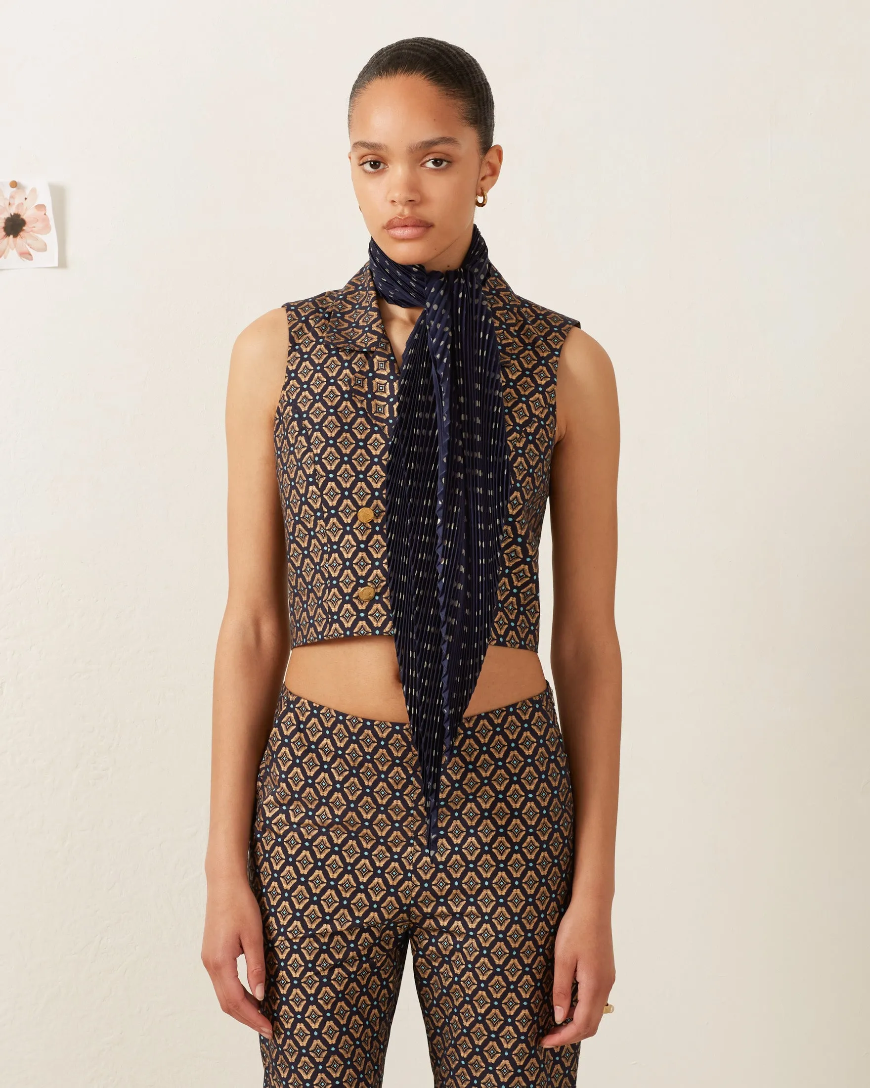 Leo Graceland Vest