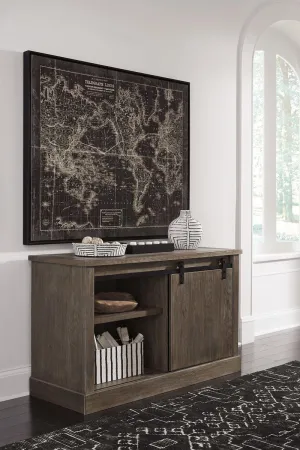 Luxenford - Large Credenza With Hutch