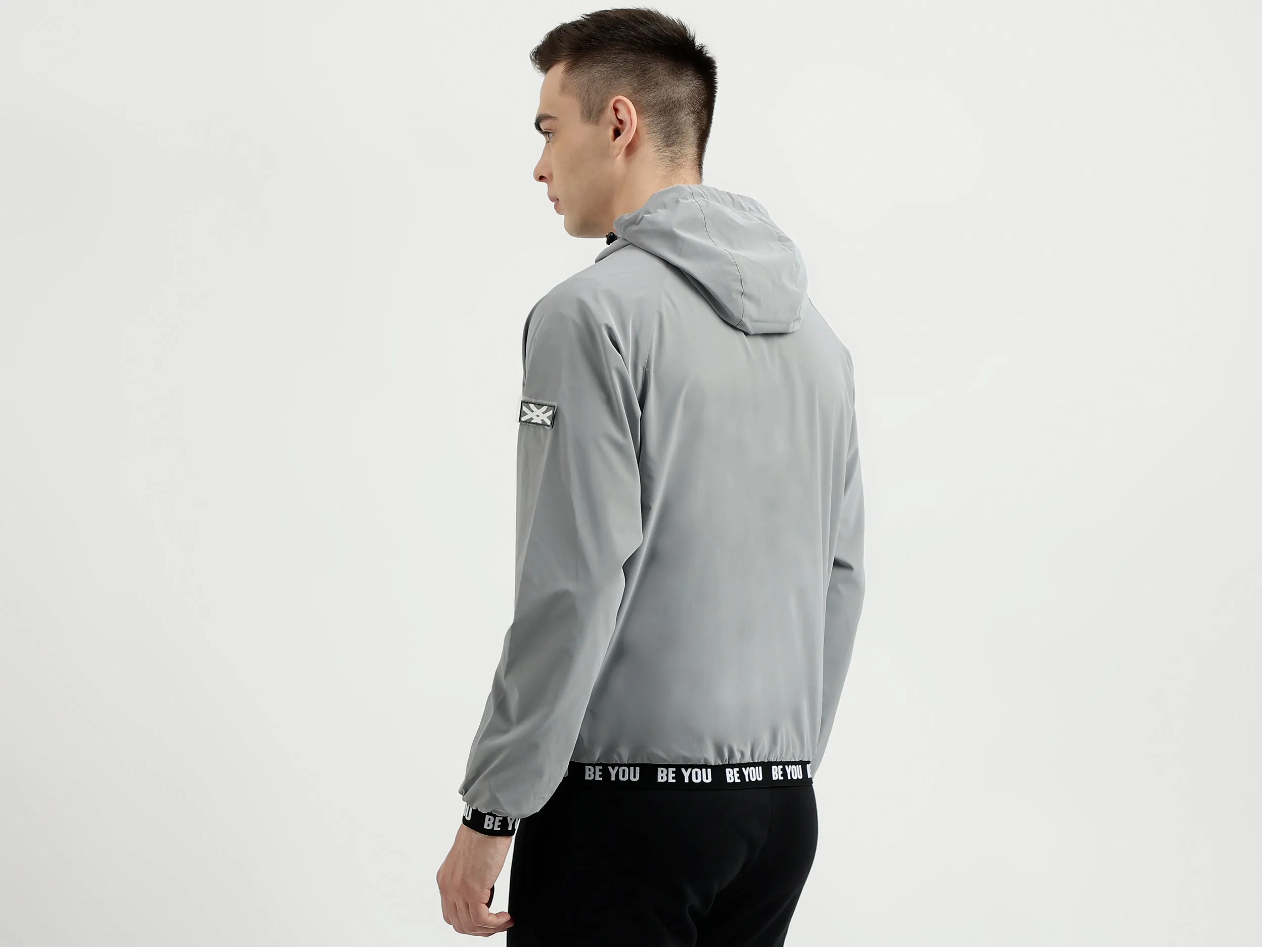 Men's Regular Fit Hooded Neck Tech Fabric Jacket