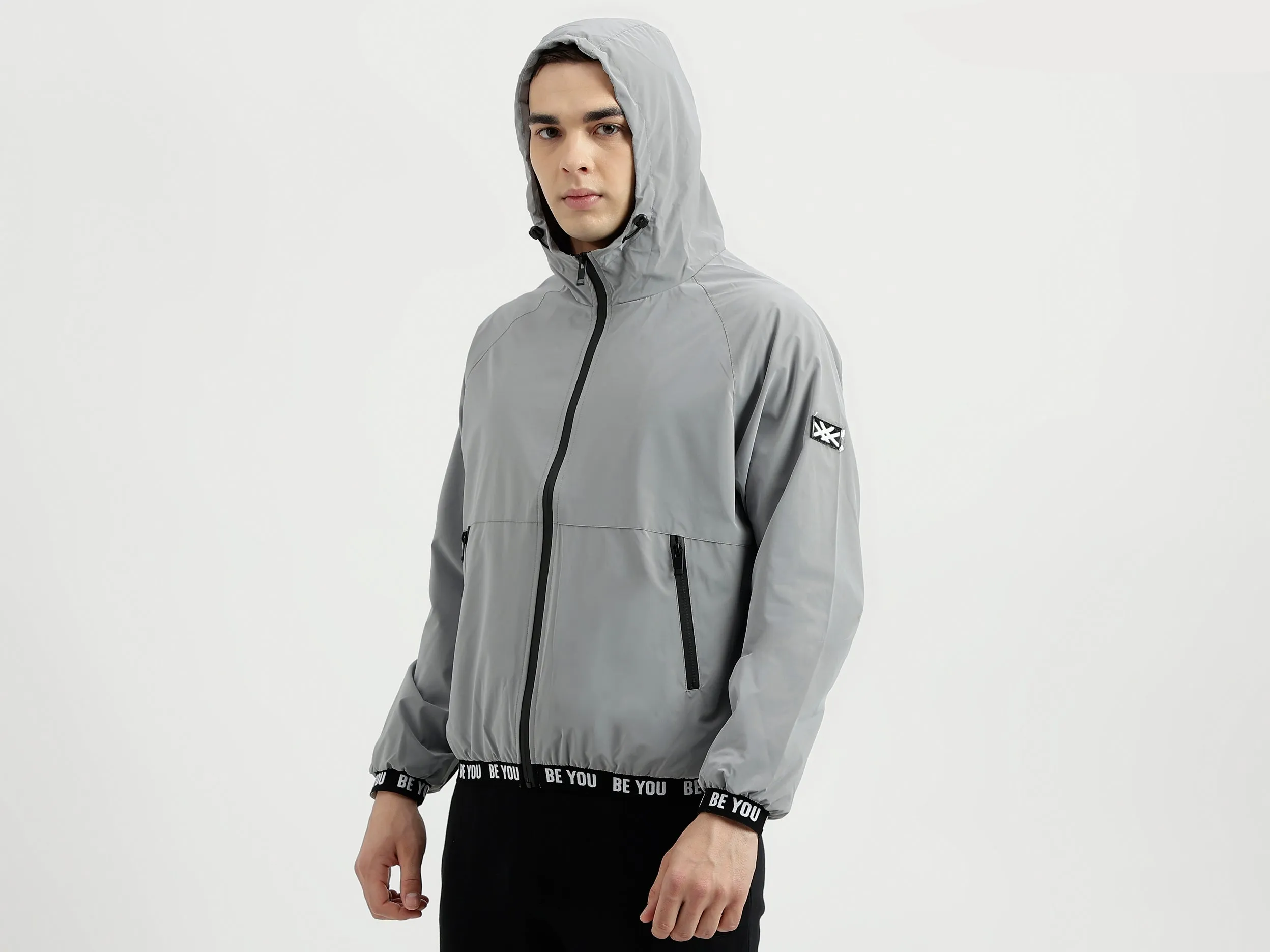 Men's Regular Fit Hooded Neck Tech Fabric Jacket