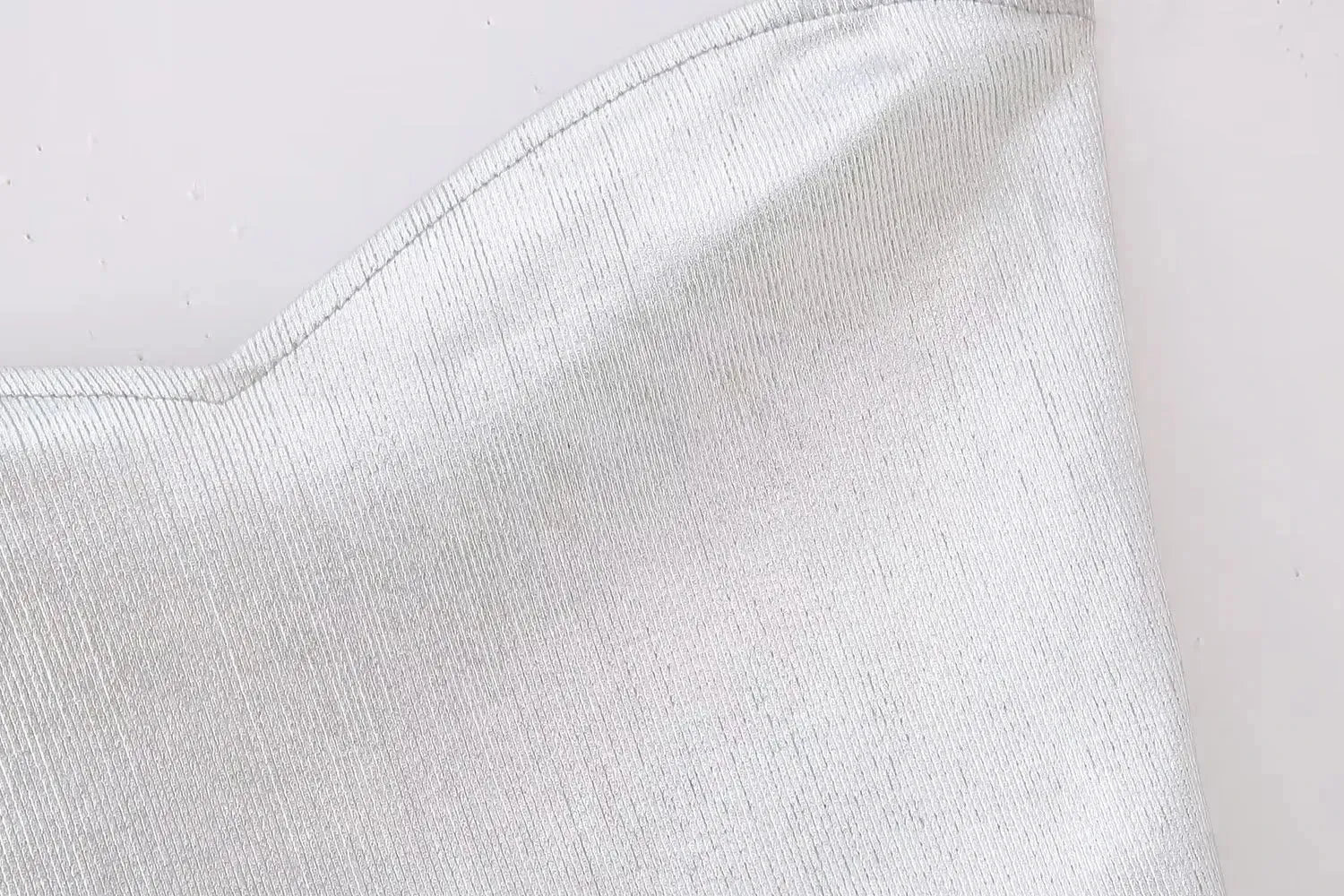 Metallic Silver Strapless Top | Dreamofthe90s