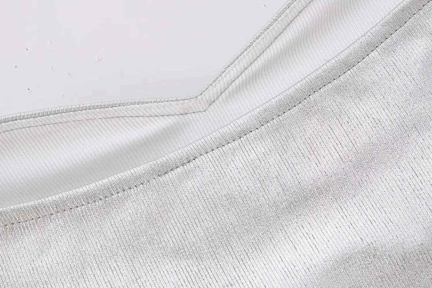 Metallic Silver Strapless Top | Dreamofthe90s