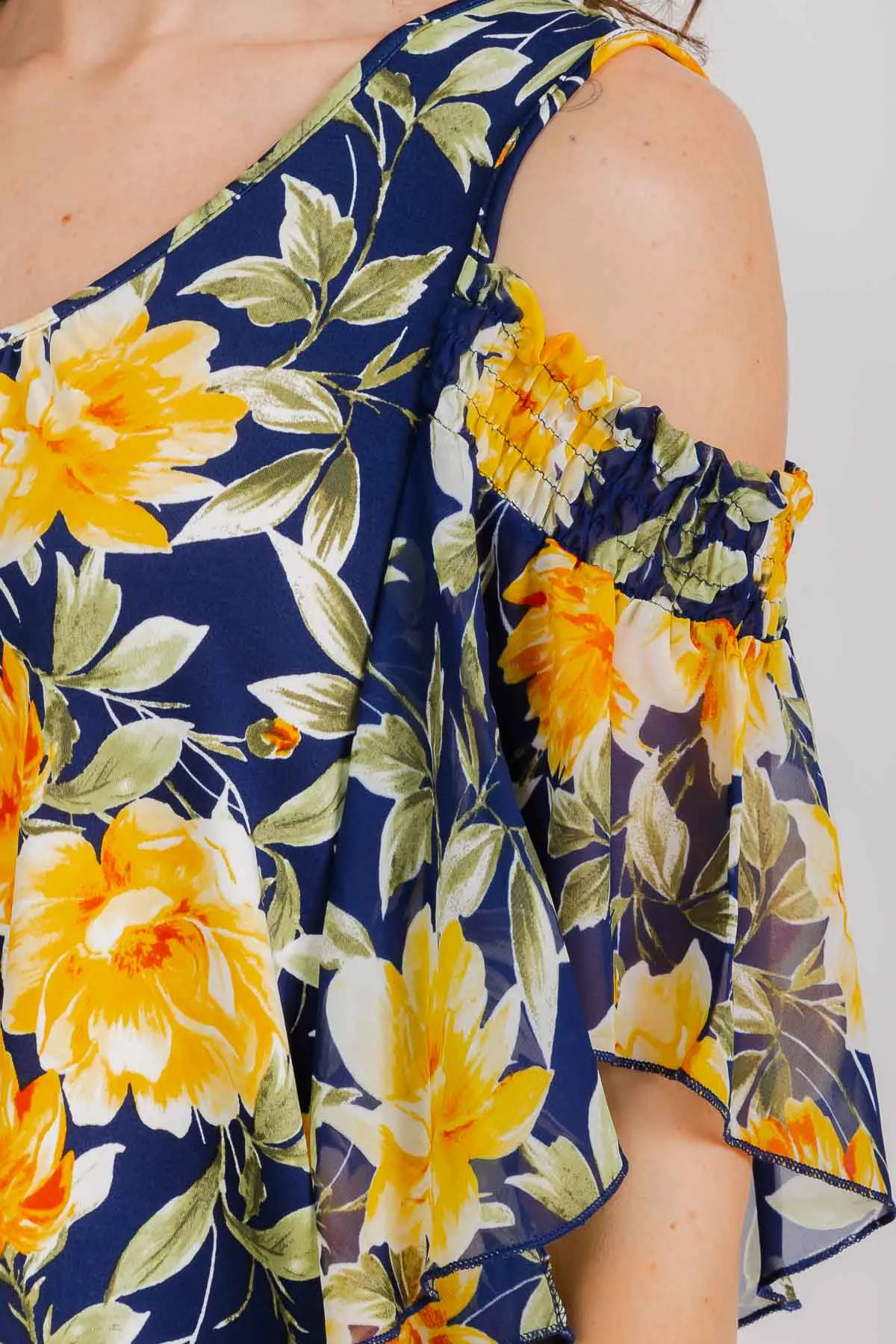 MIX MEDIA FLUTTER COLD SHOULDER