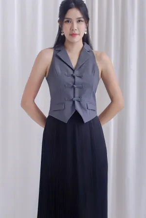 Mondi Oriental Buttons Vest Top In Grey