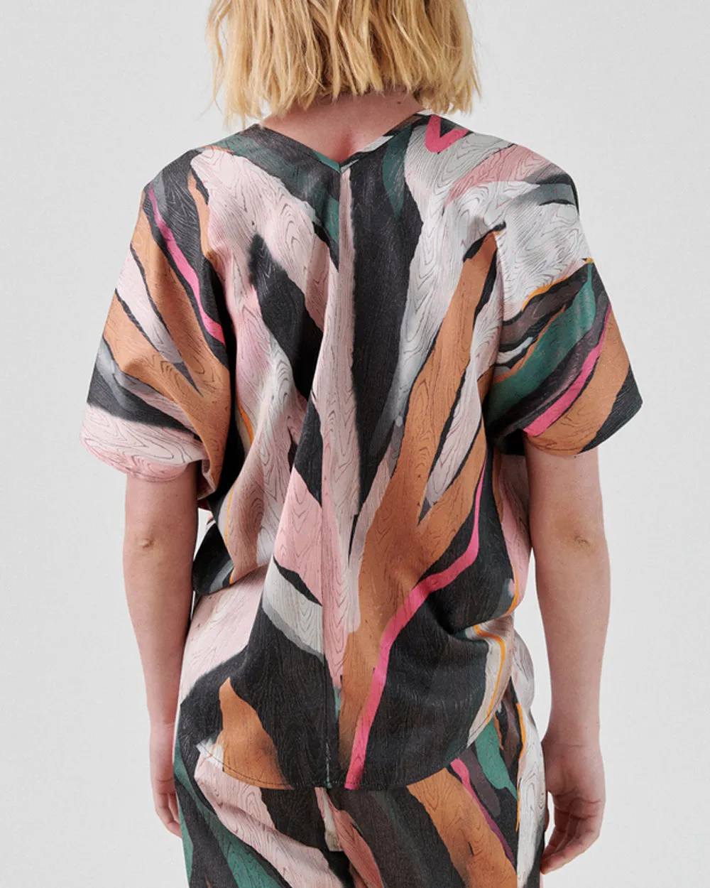 Multicolor Metallic Jacquard Circle Top