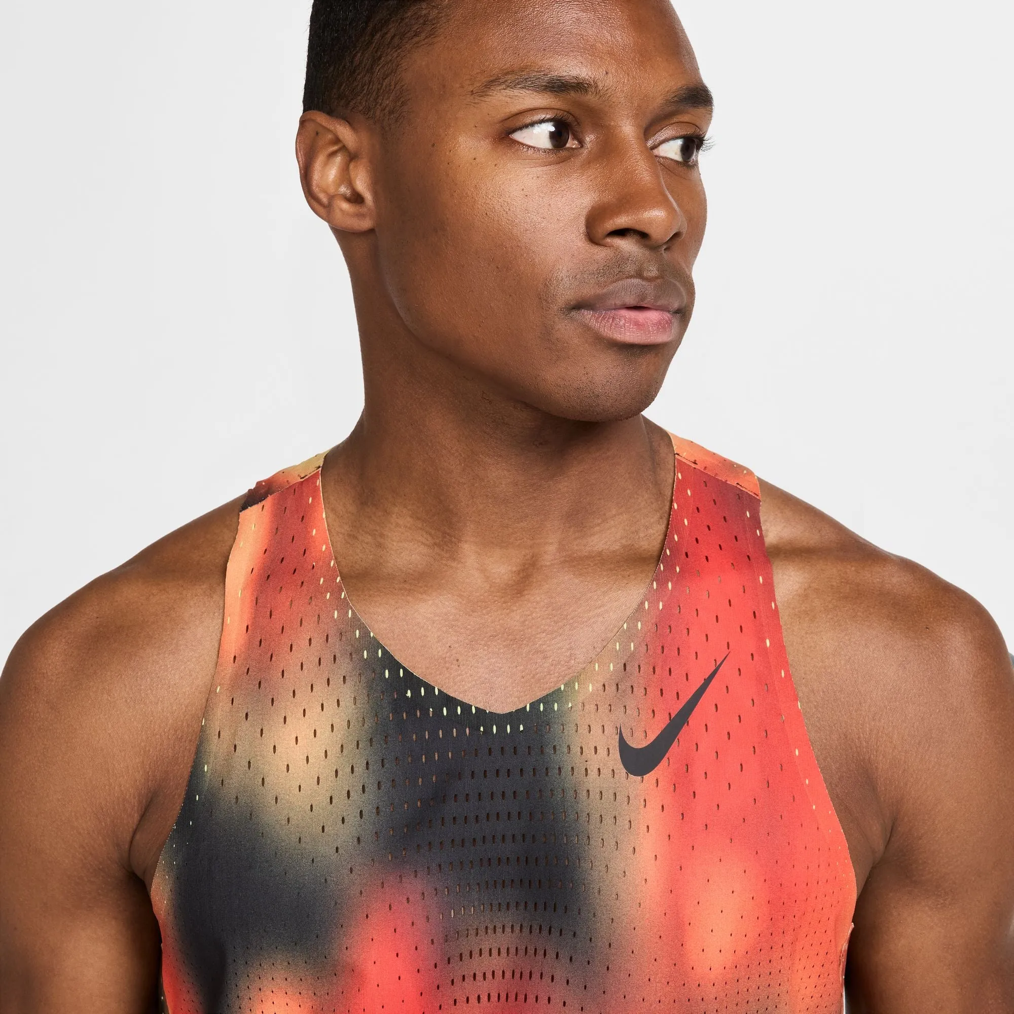 Nike Men's Dri-FIT AeroSwift ADV Running Vest Light Lemon Twist / Light Crimson / Black
