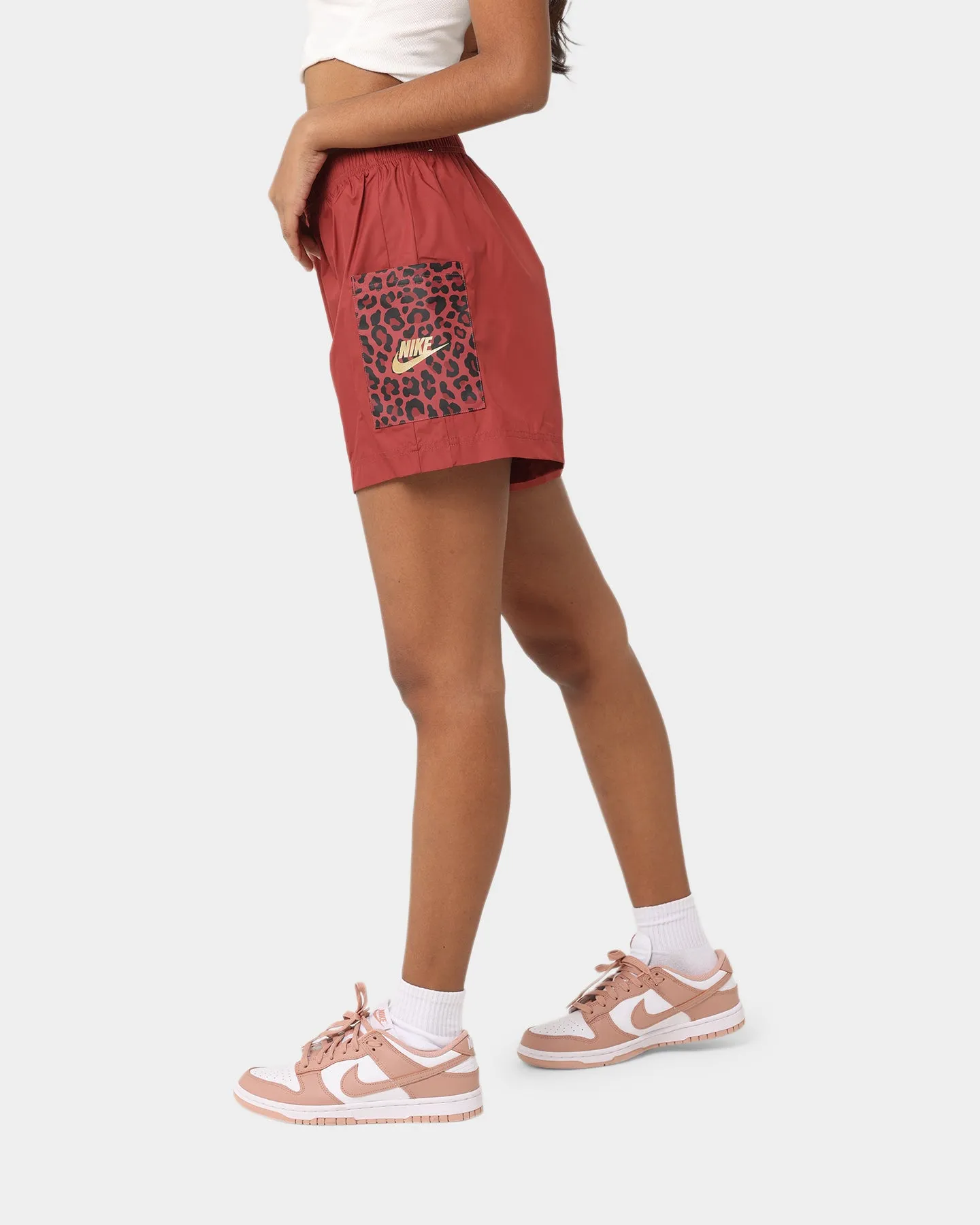 Nike Women's Nike Sportswear Woven Leopard High-Waisted Shorts Cedar/Metallic
