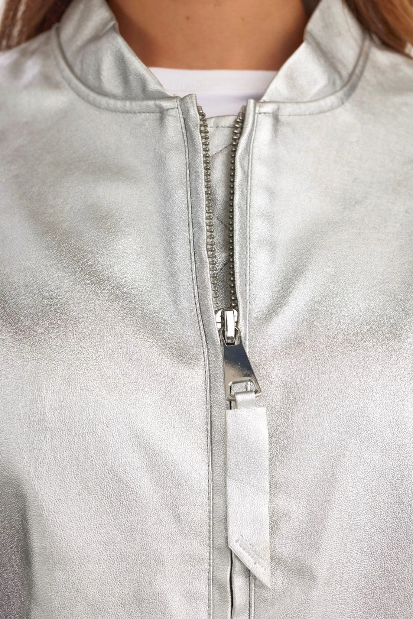 NUELLANORA METALLIC JACKET - Silver