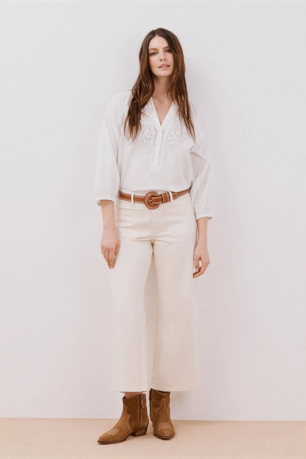 Openwork embroidered blouse - White