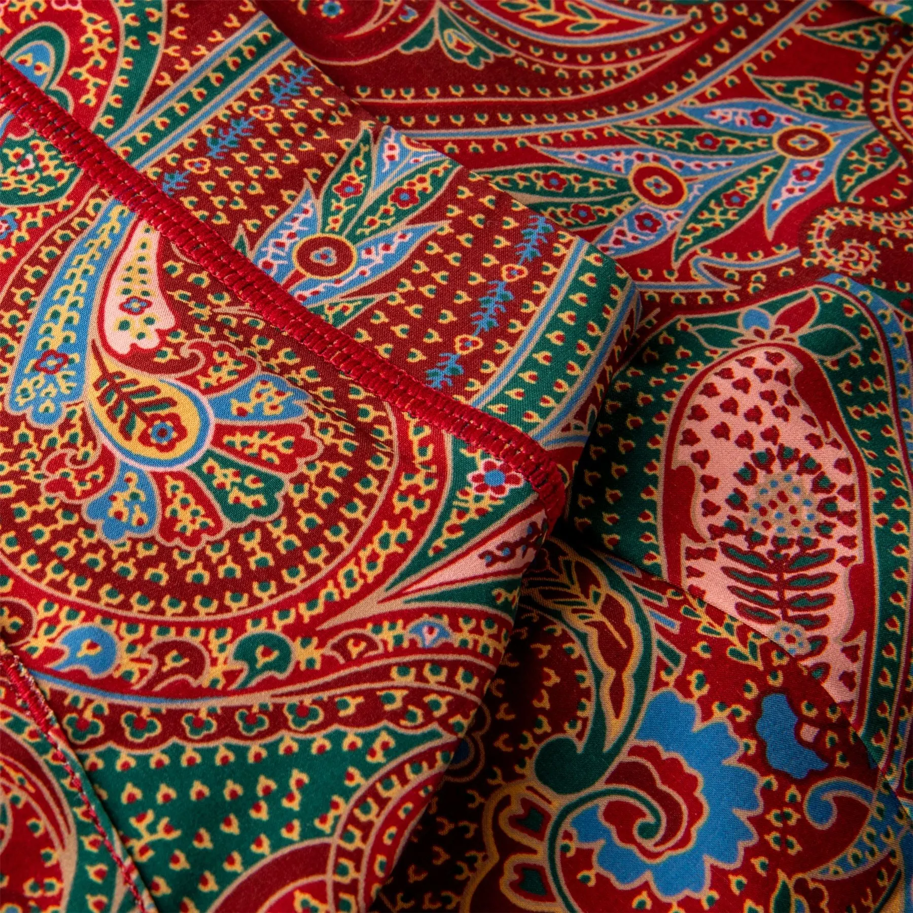 Paisley Pleated Four-Way-Stretch Skort Ancient Madder Paisley