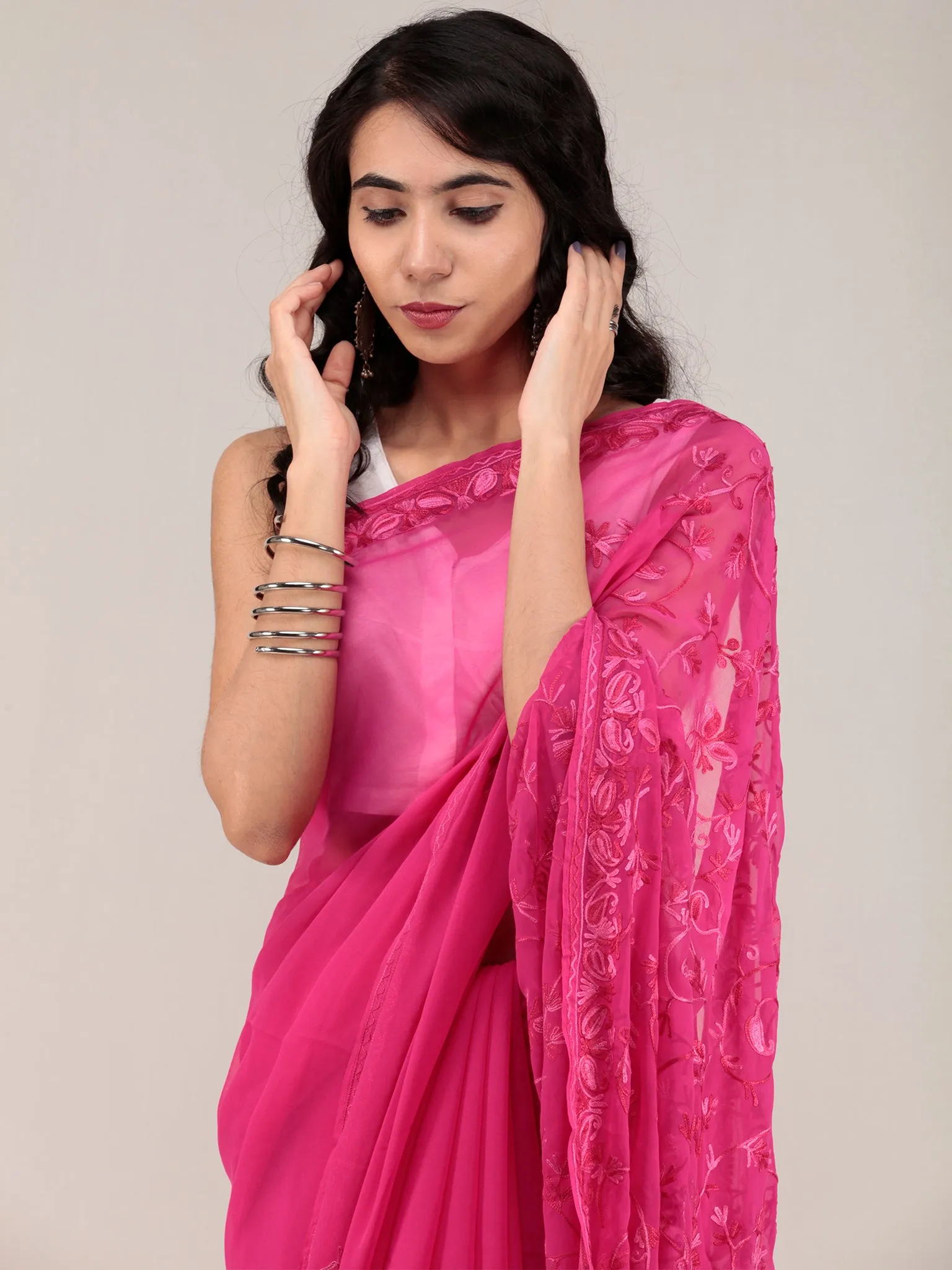 Pink Aari Embroidered Georgette Saree From Kashmir - S031704637