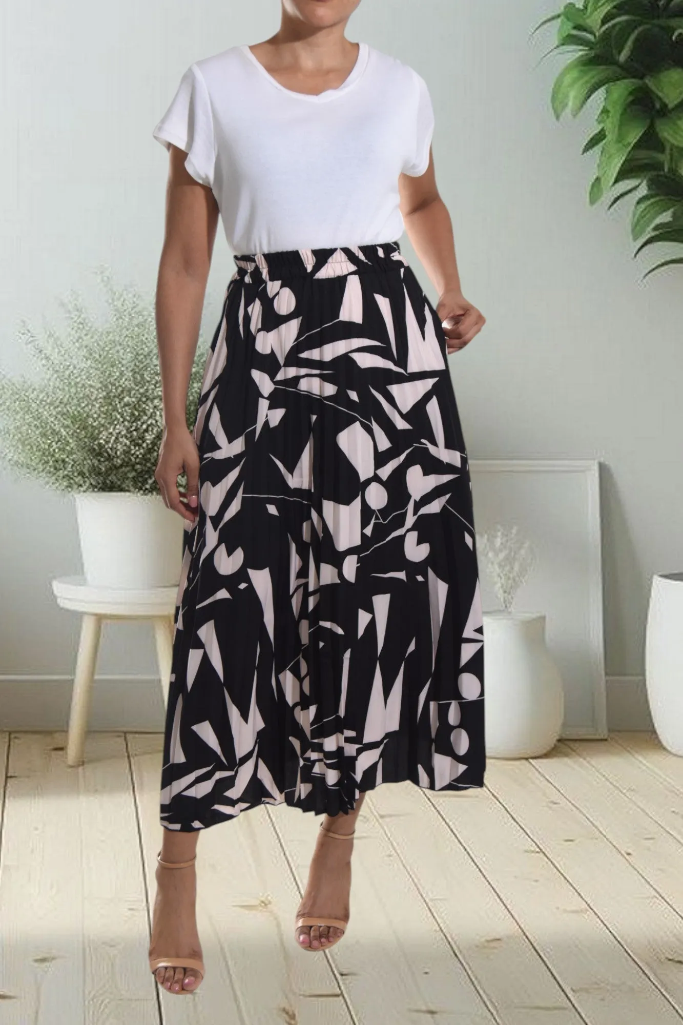 Pink Pleated Pocket Skirt