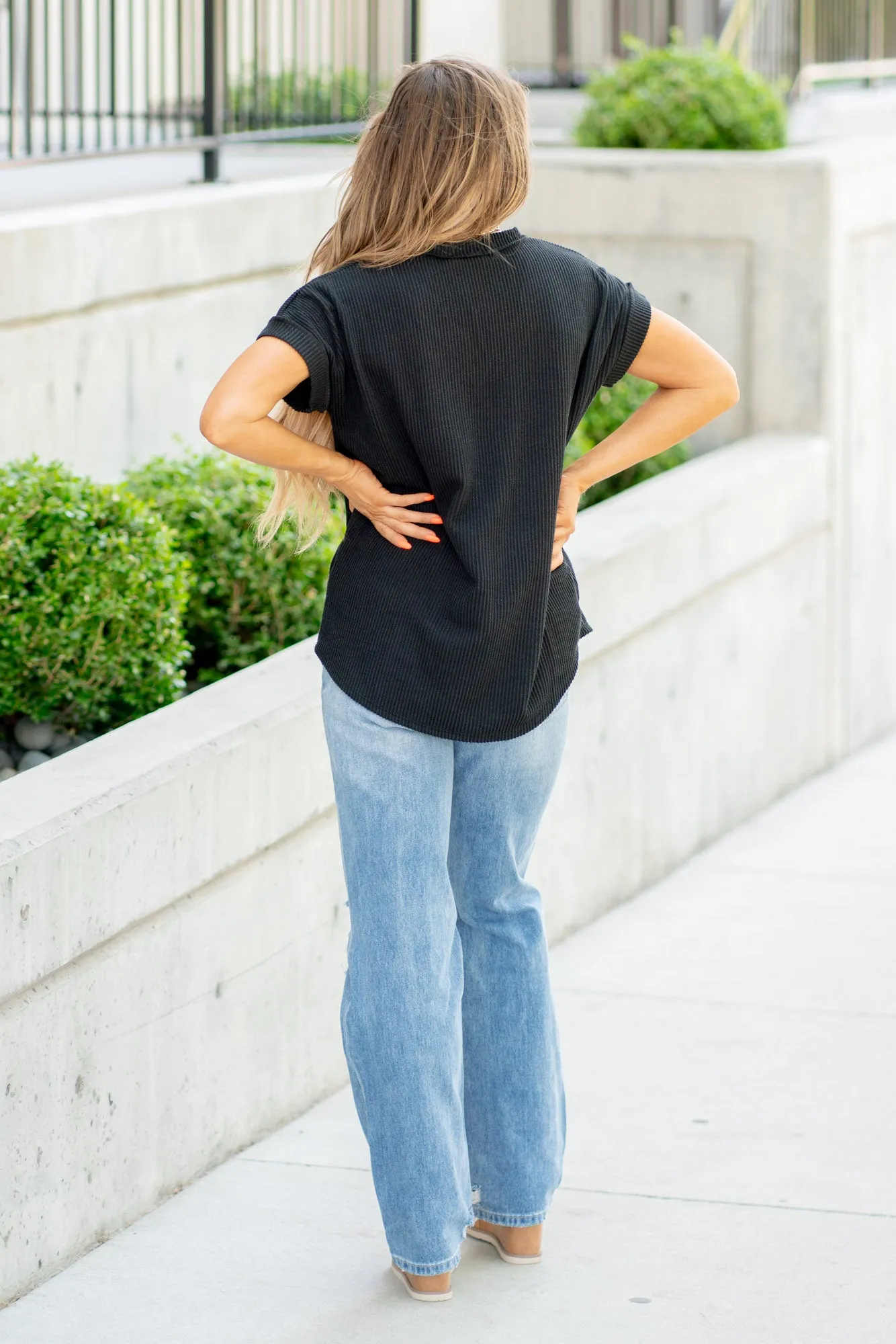 Plus Size Front Pocket Short Sleeve Ribbed Top
