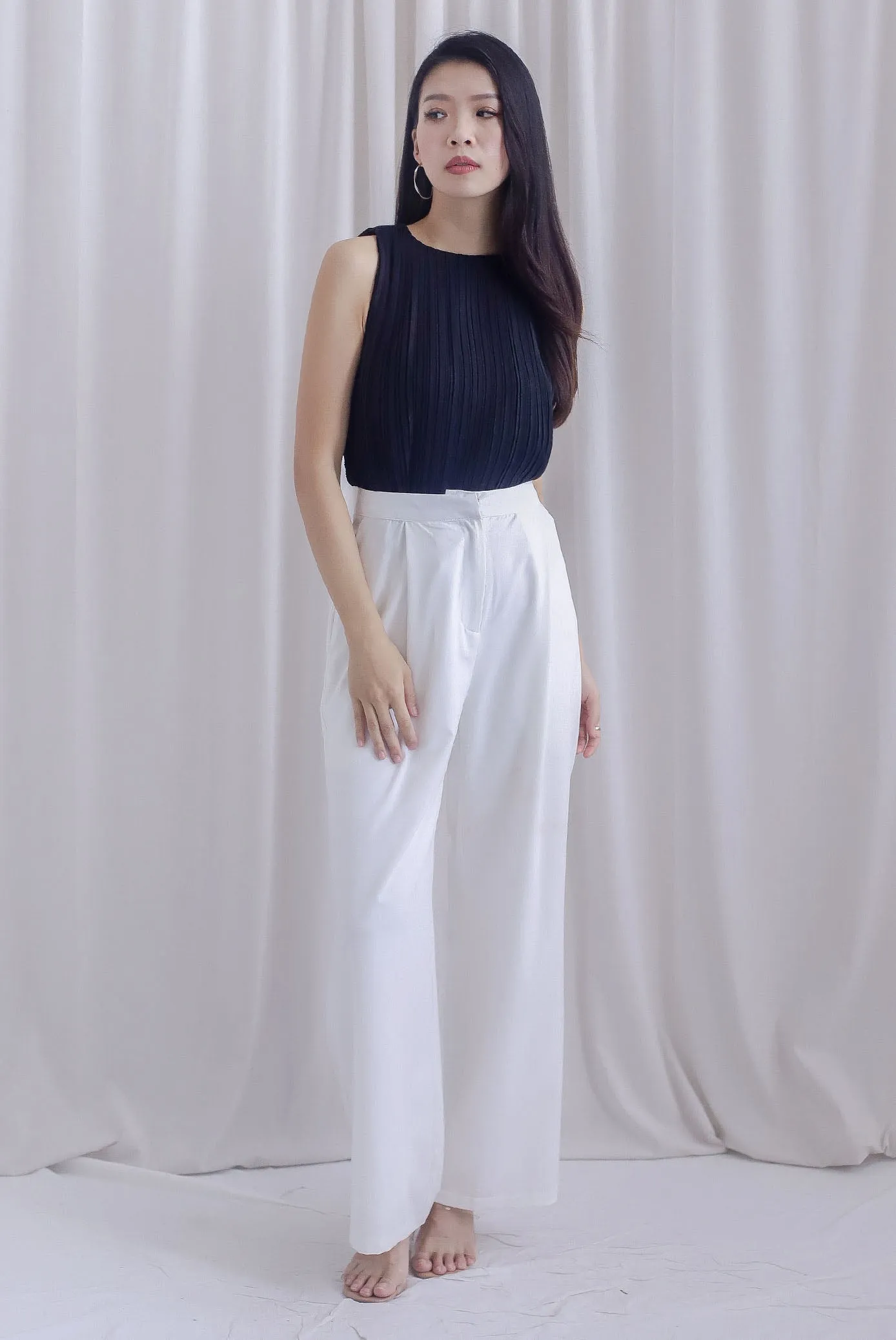 *Restocked* Gioia Pleated Cut In Top In Black