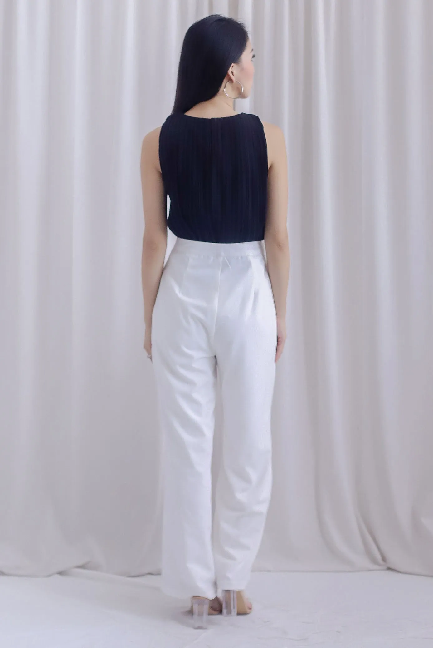 *Restocked* Gioia Pleated Cut In Top In Black