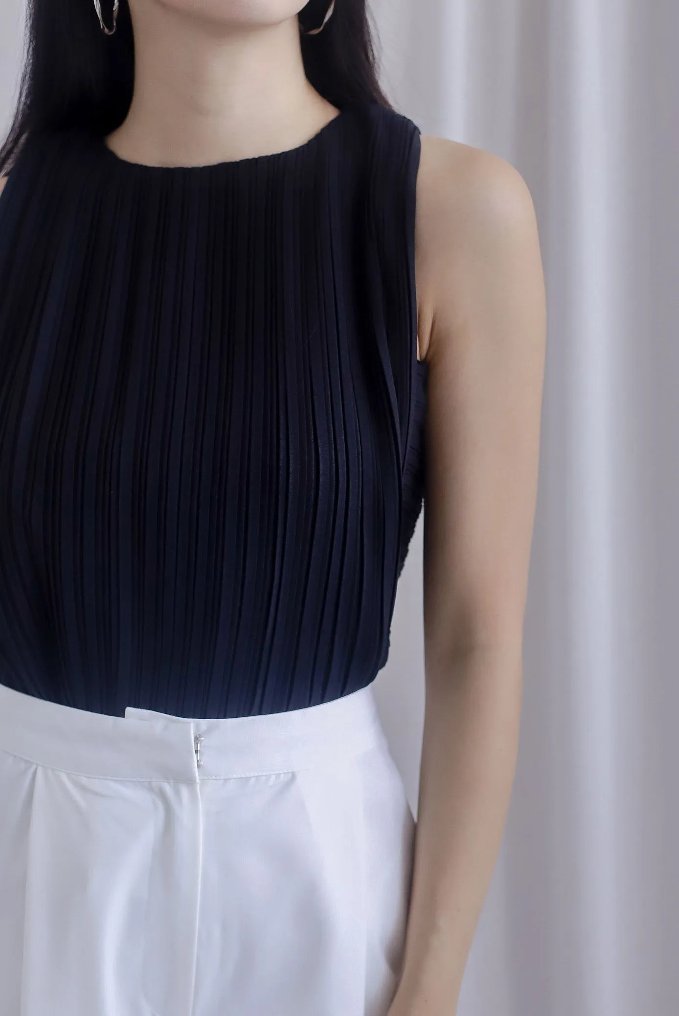 *Restocked* Gioia Pleated Cut In Top In Black