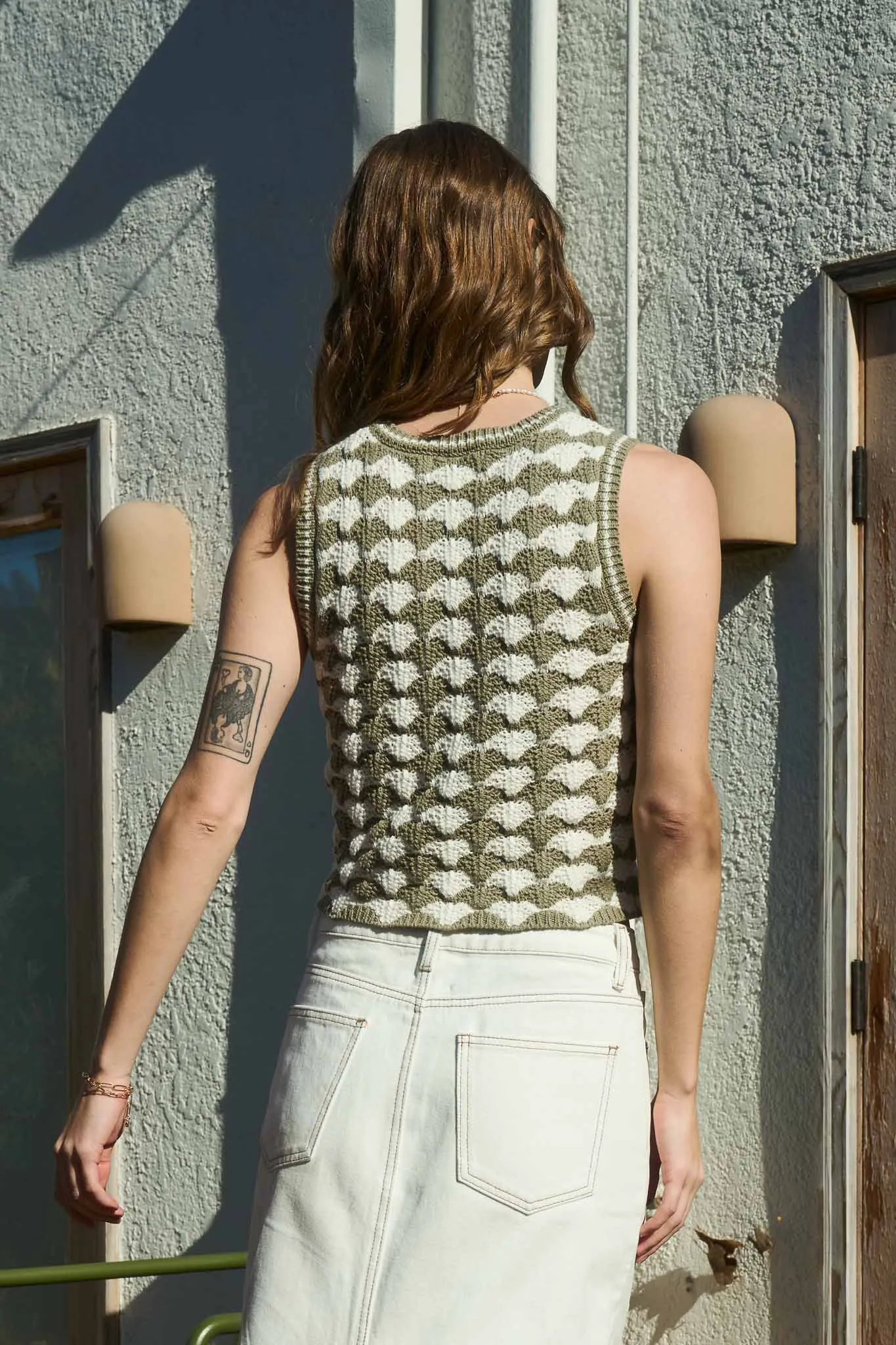 SCALLOP PATTERN SLEEVELESS PULLOVER SWEATER VEST