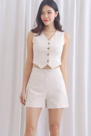 Shea Buttons Vest Top In Wheat