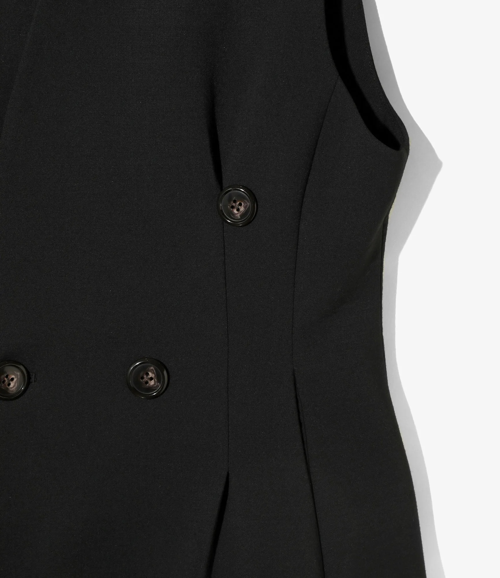 Sleeveless Jacket - Muslin