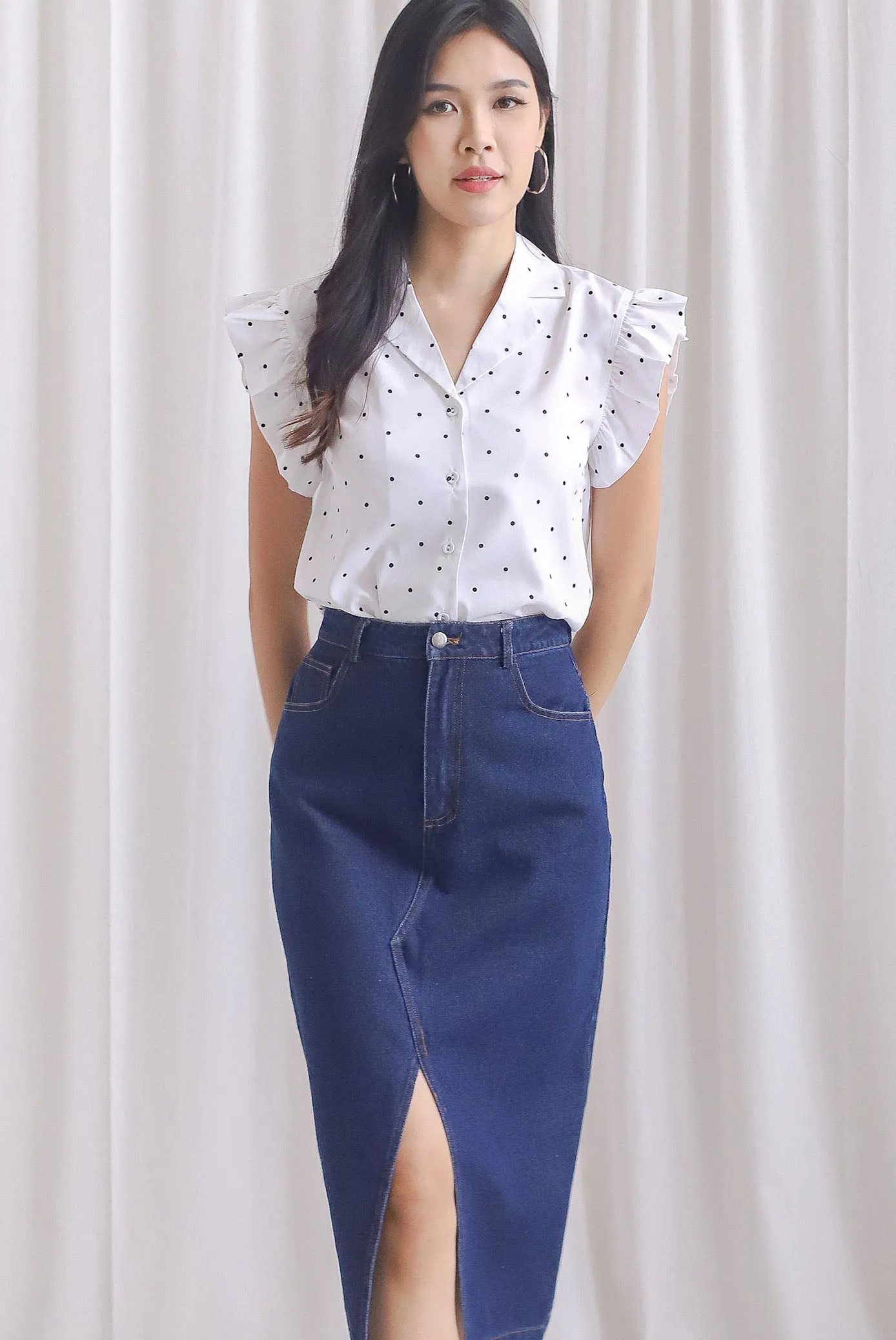 Sola Polkadot Flutter Sleeve Top In White
