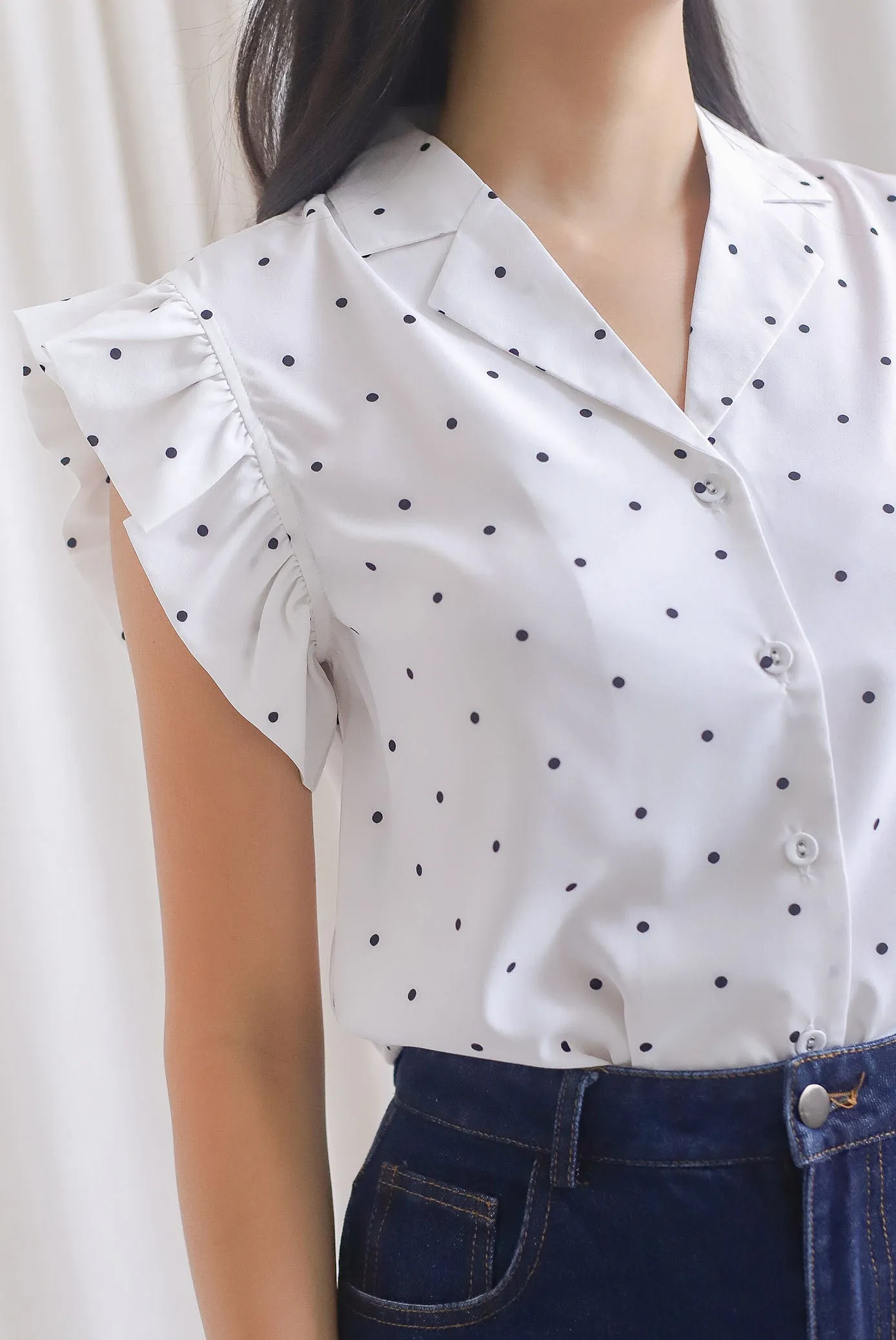 Sola Polkadot Flutter Sleeve Top In White