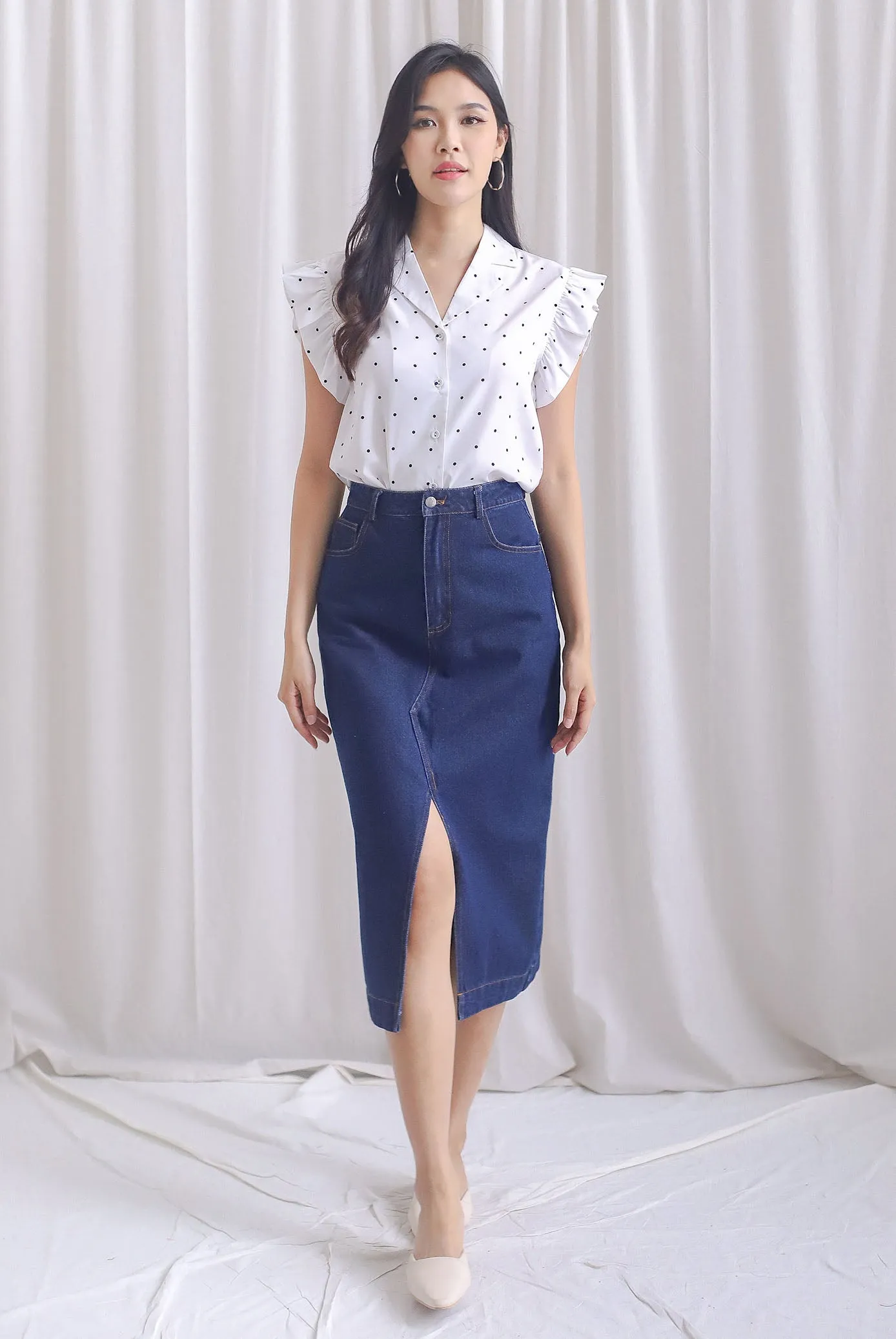 Sola Polkadot Flutter Sleeve Top In White