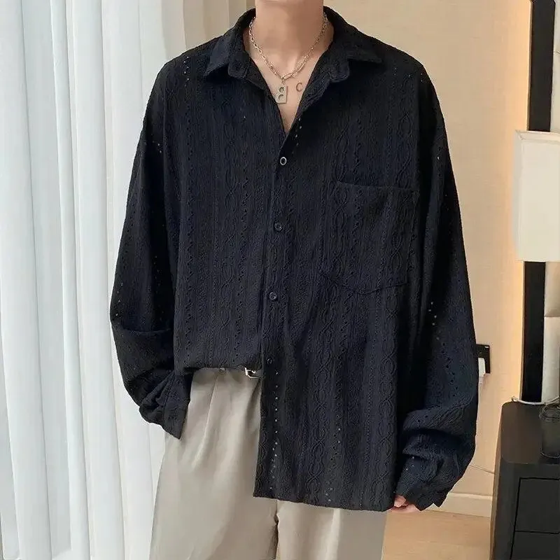 Sophisticated Black Button-Up Shirt for Casual and Formal Occasions