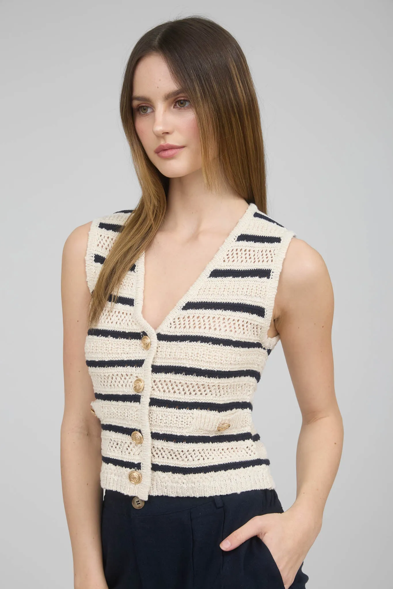 STRIPE GOLD BUTTON CROPPED CROCHET KNIT VEST
