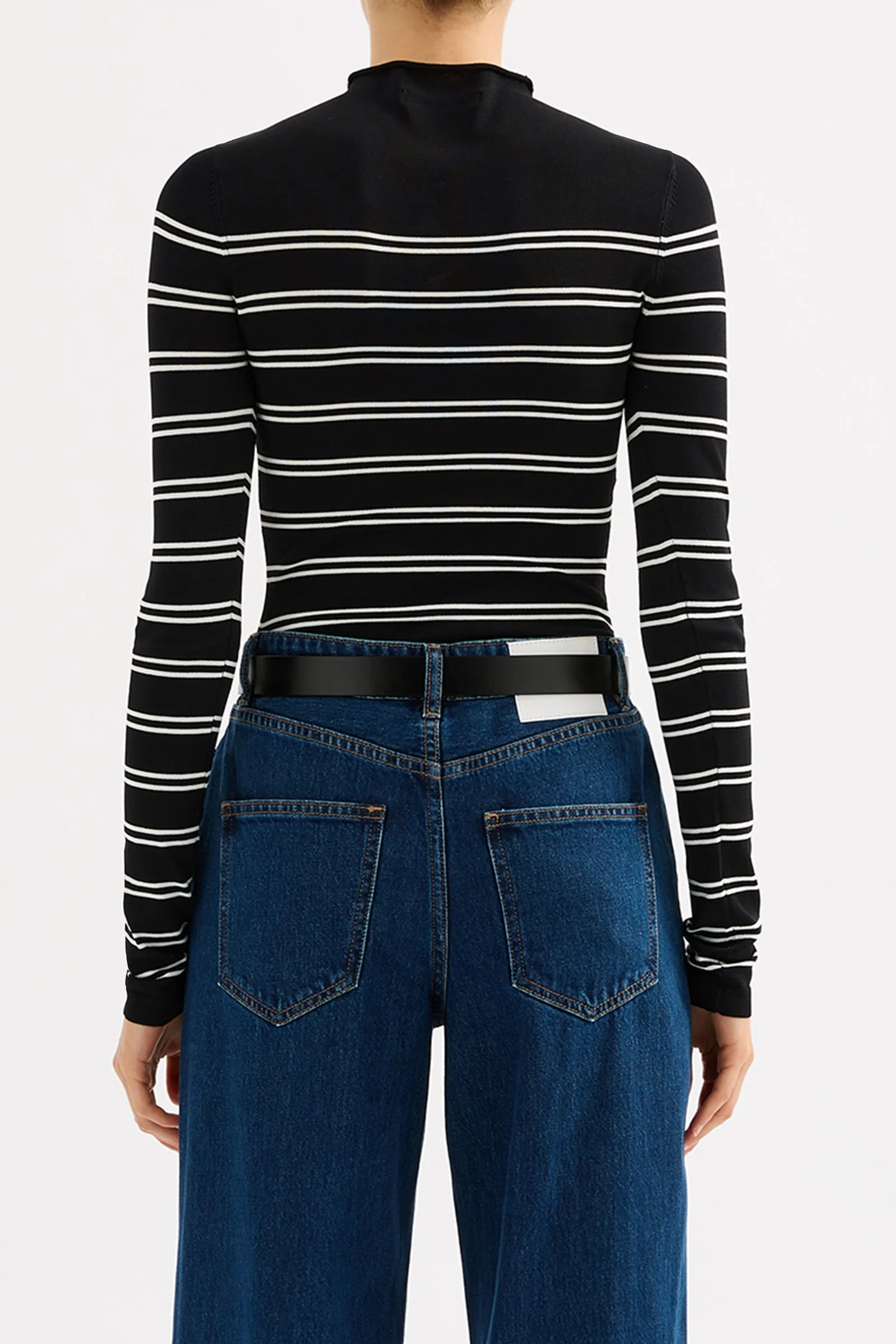 TABI SHEER KNIT