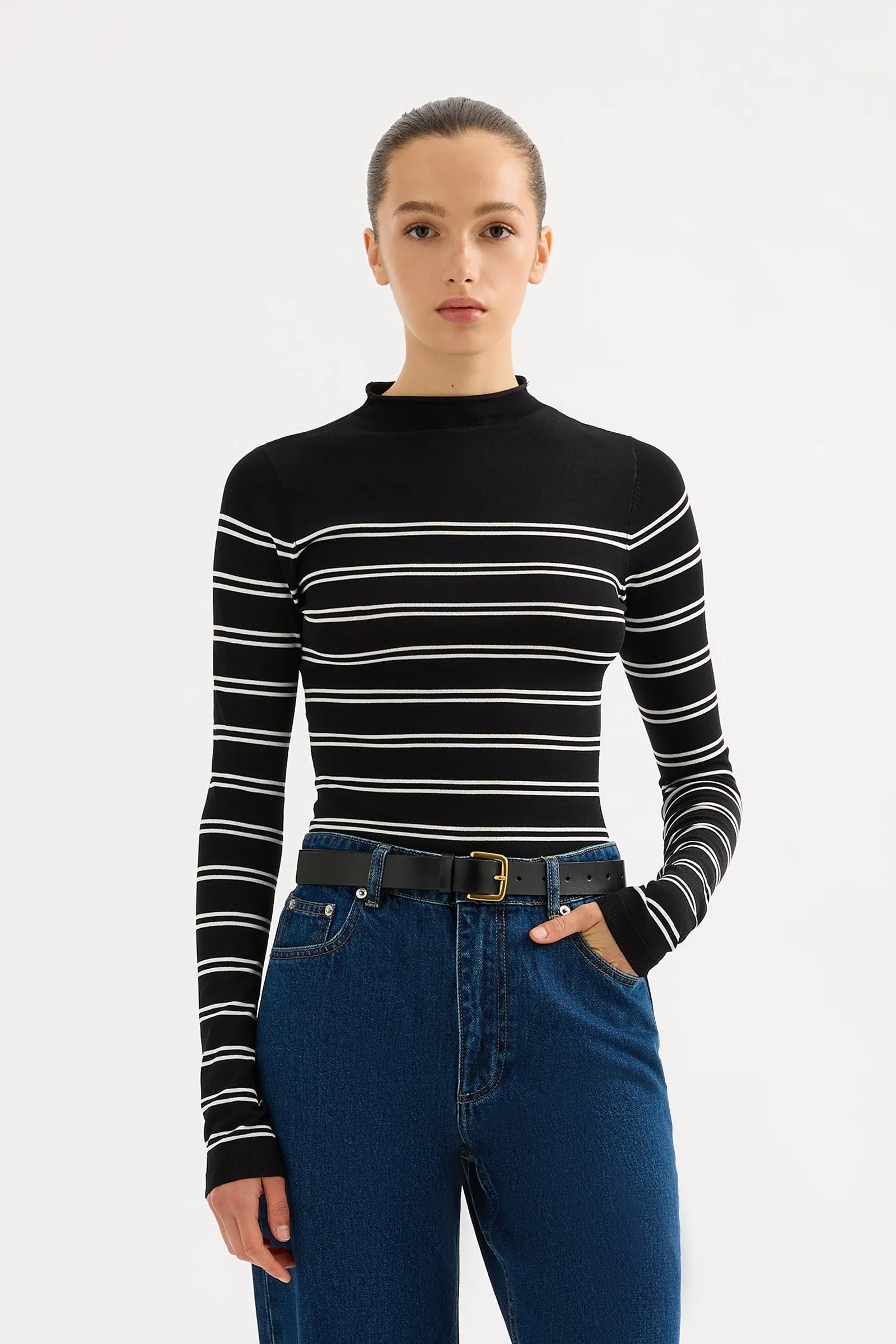 TABI SHEER KNIT