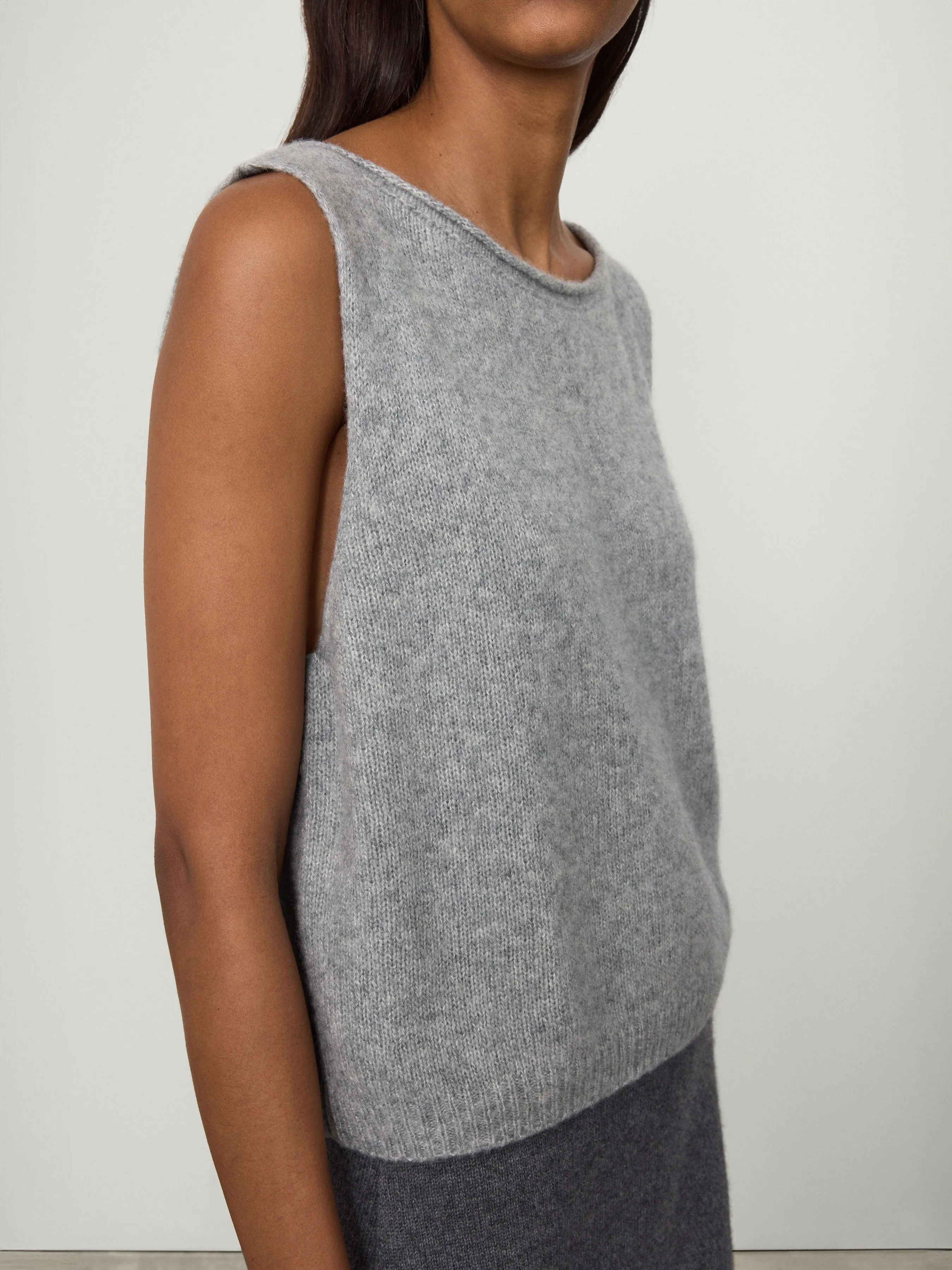 The Devine Top